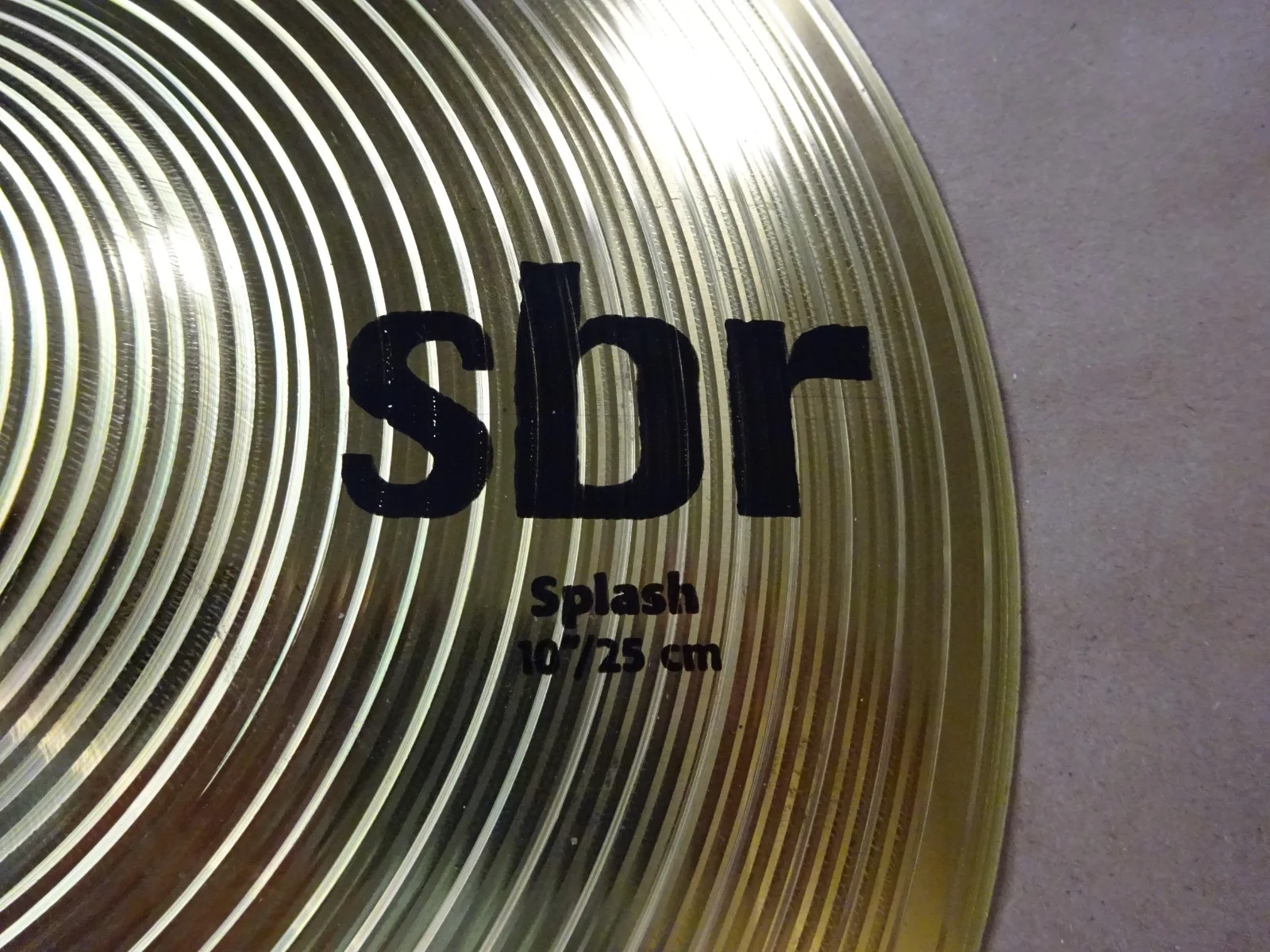 Signed The Lumineers Wesley Schultz & Jeremiah Fraites 10" Splash Cymbal BAS COA, изображение 5