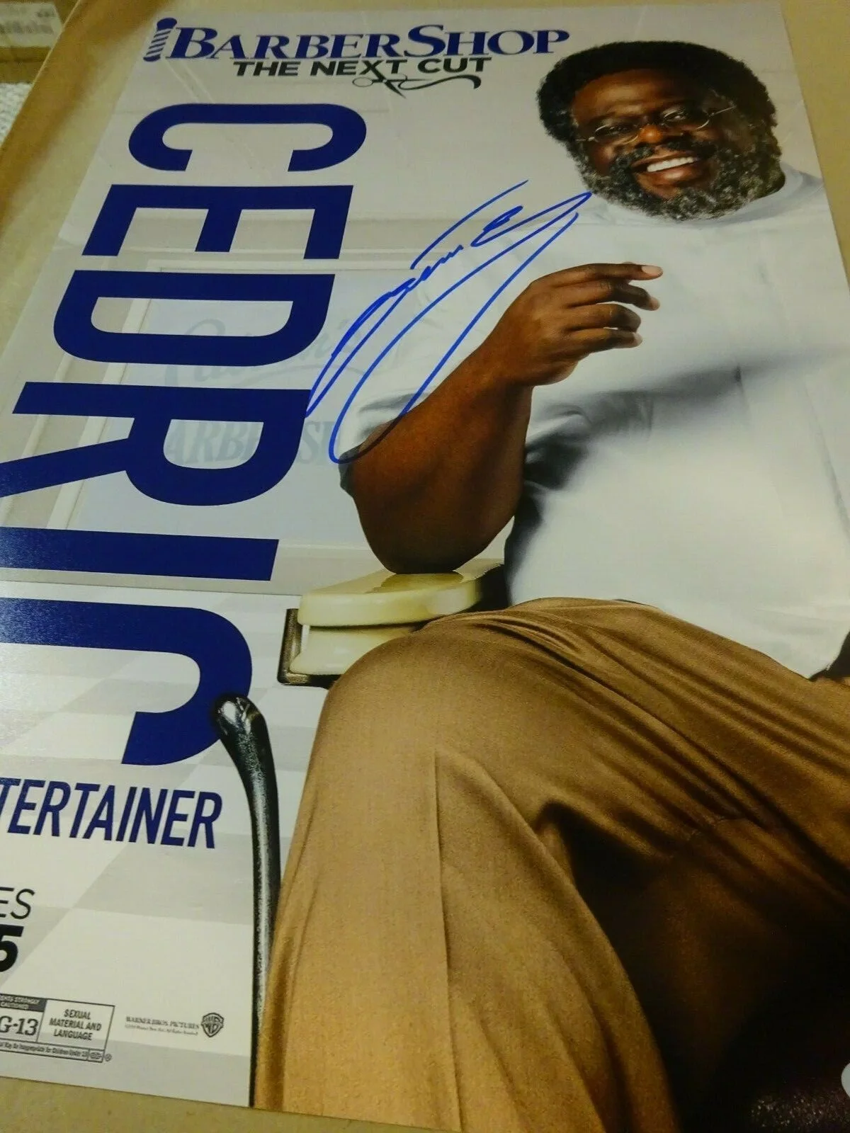 Cedric The Entertainer — Signed CEDRIC THE ENTERTAINER BARBERSHOP The Next Cut 12"x18" Photo BECKETT COA, изображение 4