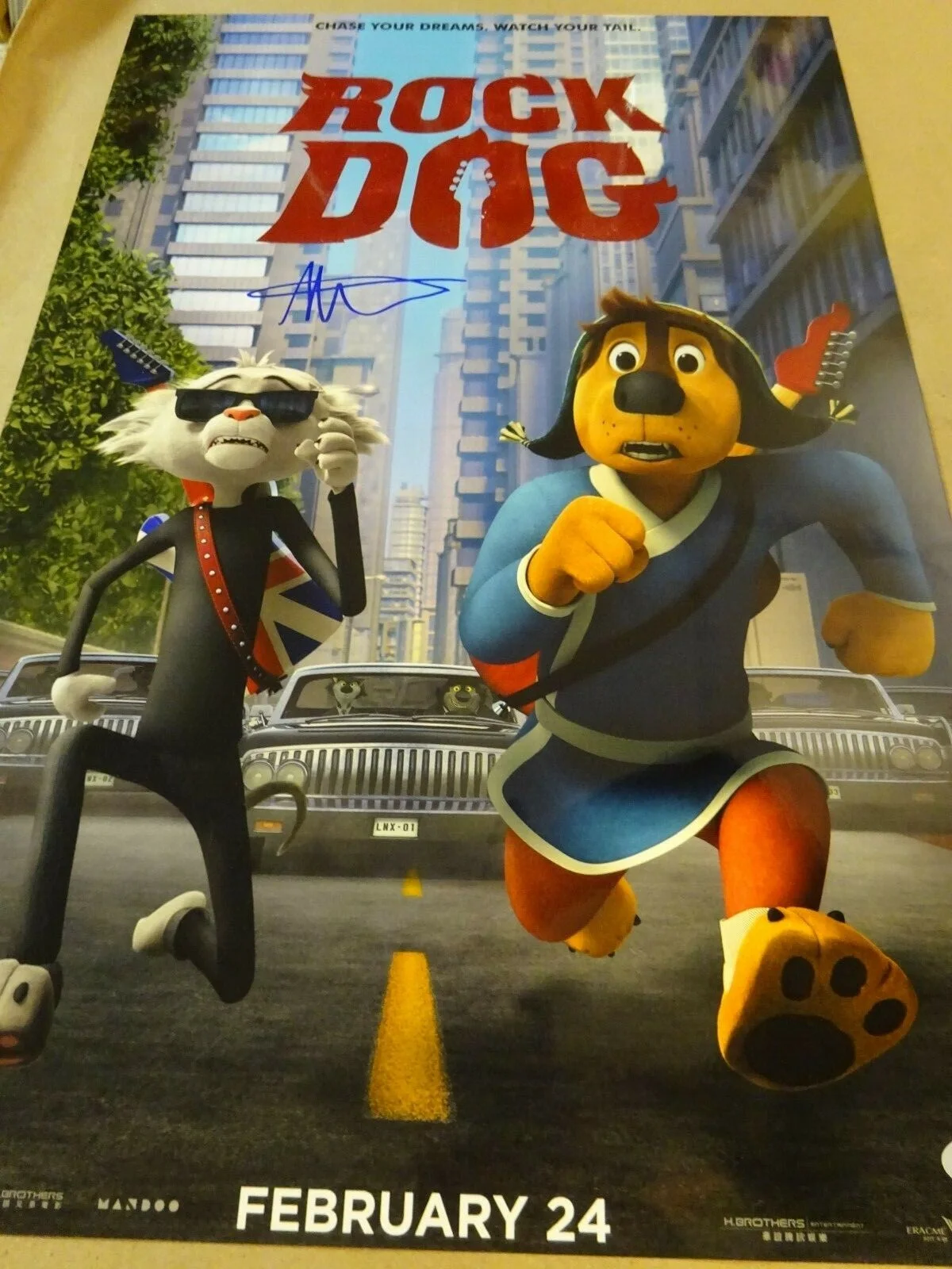 Mae Whitman — Signed MAE WHITMAN Autographed ROCK DOG 12"x18" Photo BECKETT BAS COA, image 4