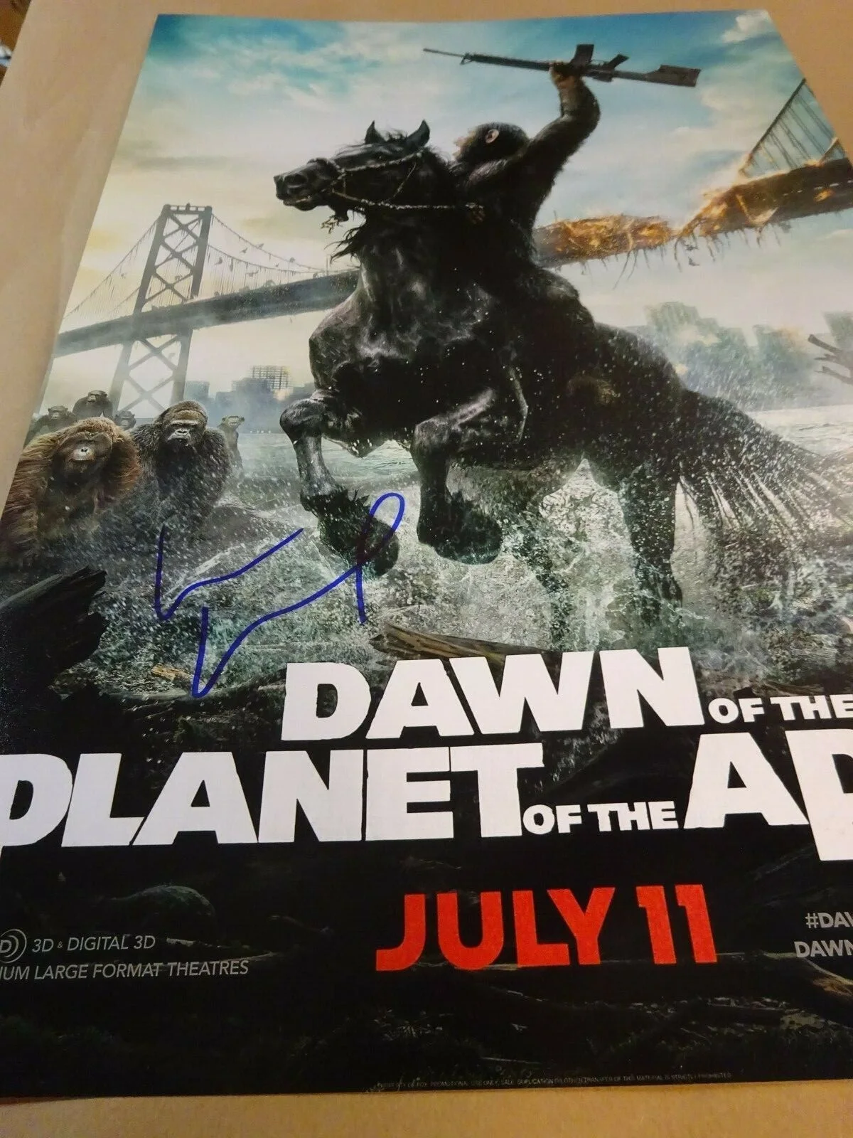 Keri Russell — Signed KERI RUSSELL - DAWN OF THE PLANET OF THE APES 12x18 Photo BECKETT BAS COA, изображение 4