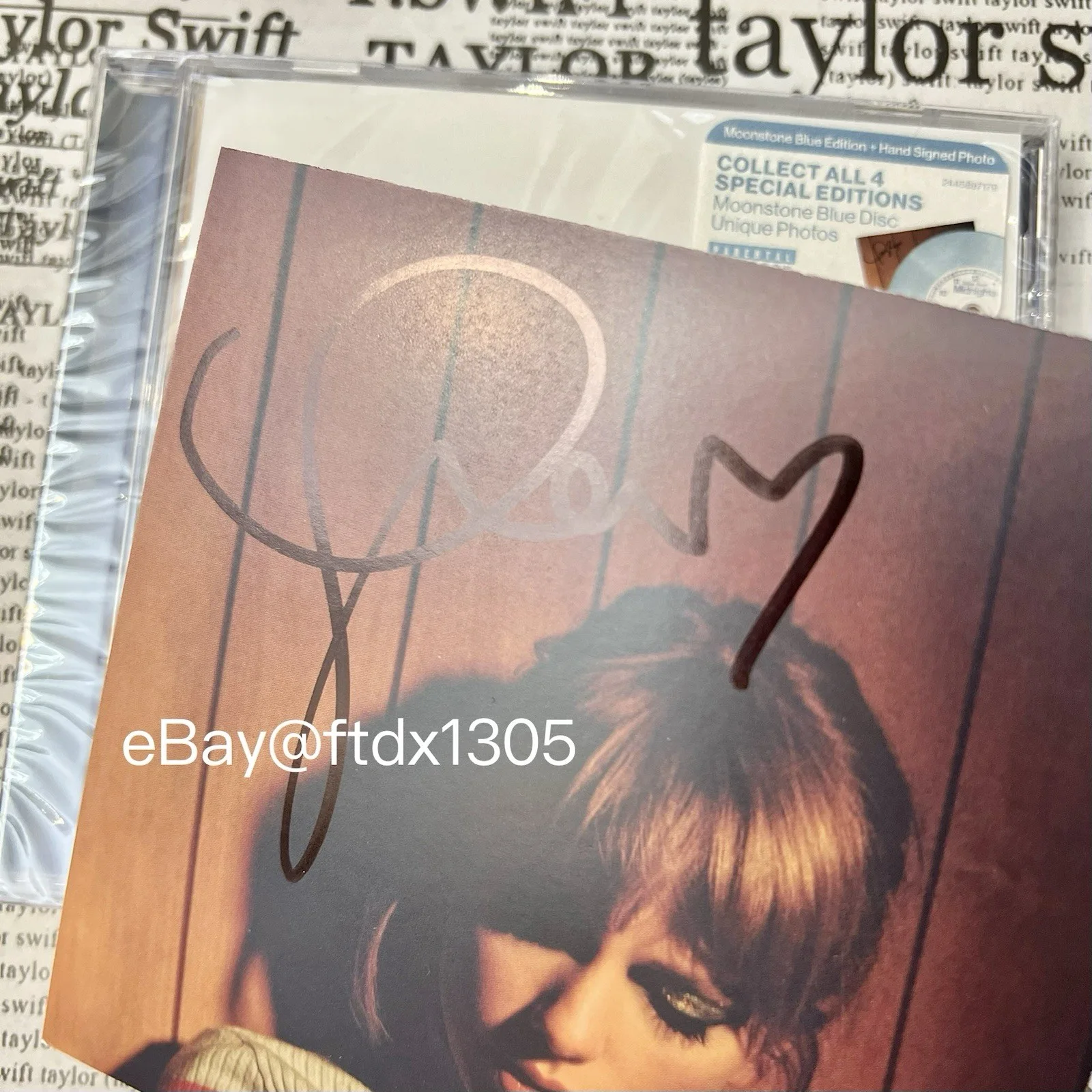 Taylor Swift Midnights Moonstone Signed CD WITH HEART IN HAND RARE SOLD OUT!!, изображение 2