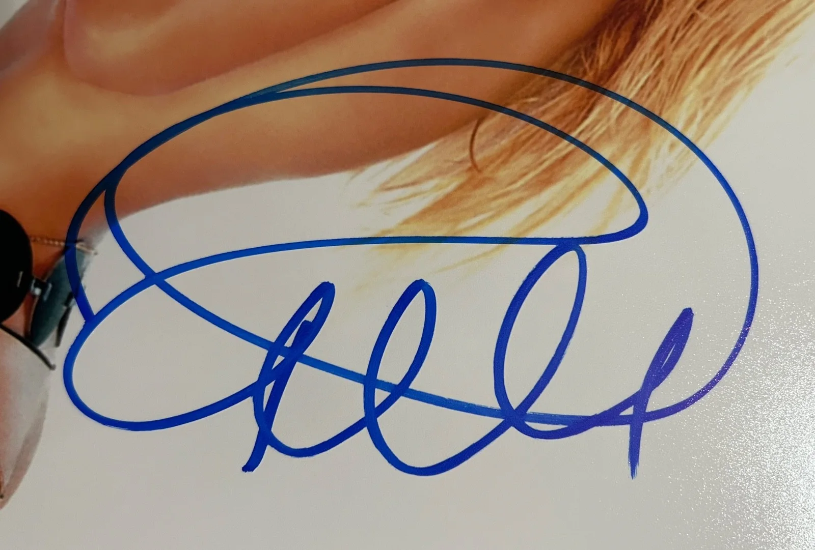 Pamela Anderson — BAS BECKETT PAMELA ANDERSON AUTOGRAPHED 11x14 PHOTO SIGNED AUTO ACTRESS MODEL, image 3
