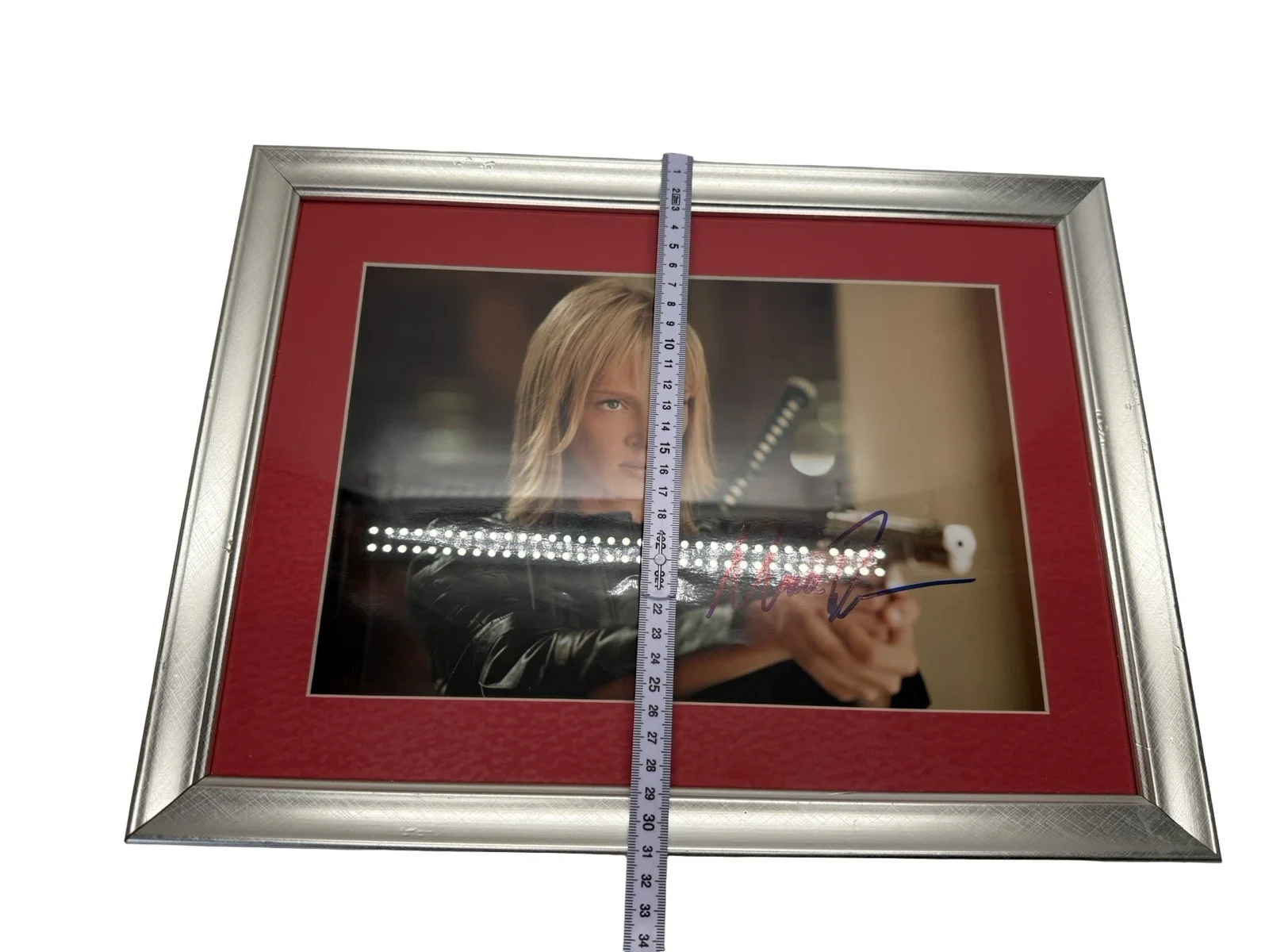 Uma Thurman autograph Quentin Tarantino's 1994 film 'Pulp Fiction' Framed, изображение 4