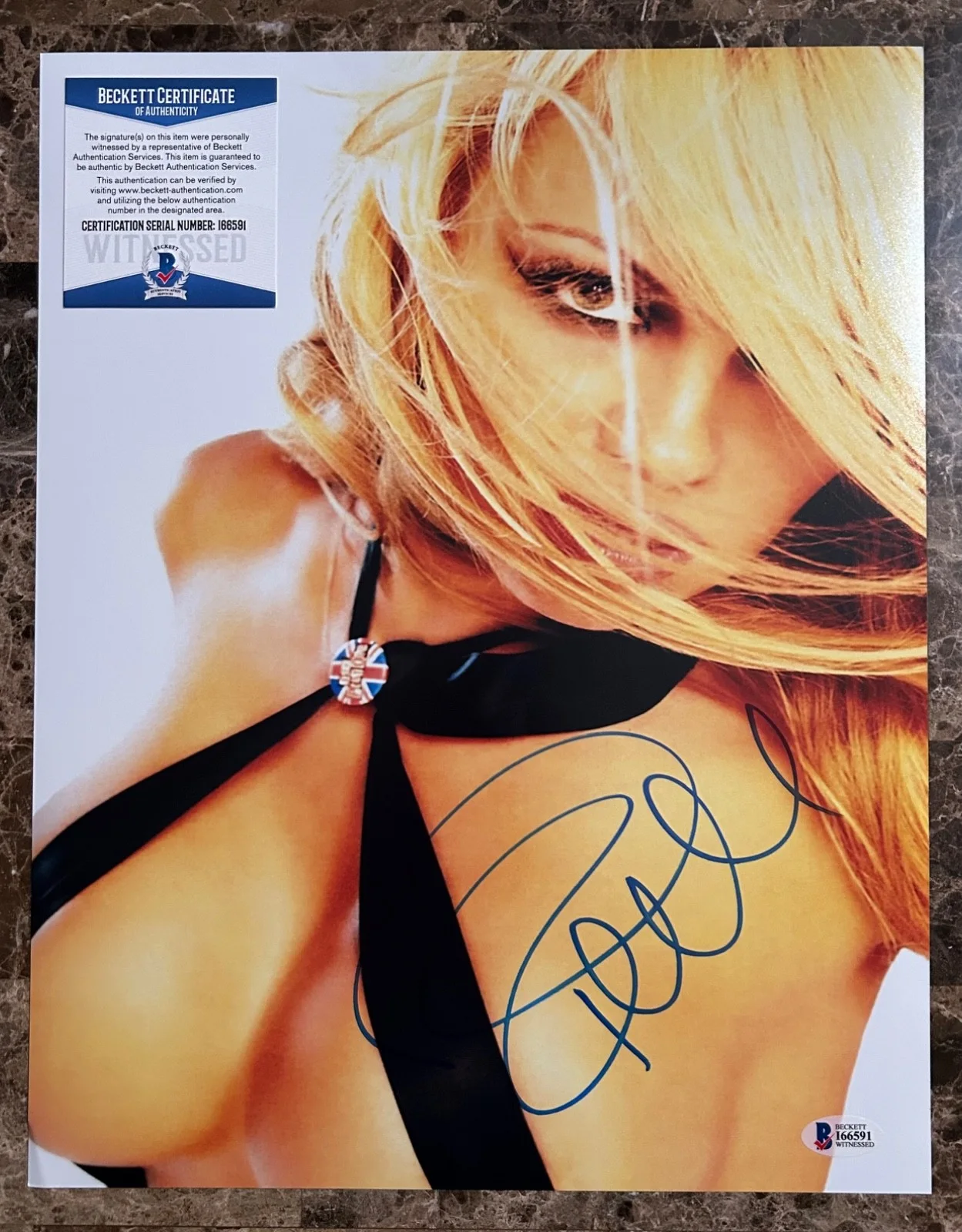 Pamela Anderson — BAS BECKETT PAMELA ANDERSON AUTOGRAPHED 11x14 PHOTO SIGNED AUTO ACTRESS MODEL