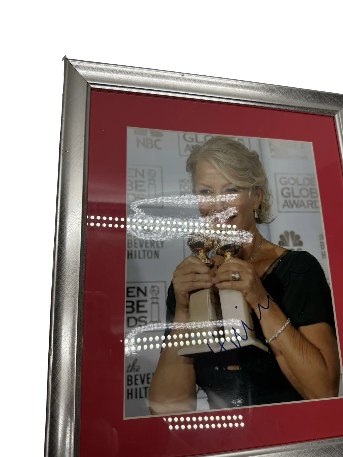 Helen Mirren signed Framed Autograph, image 3