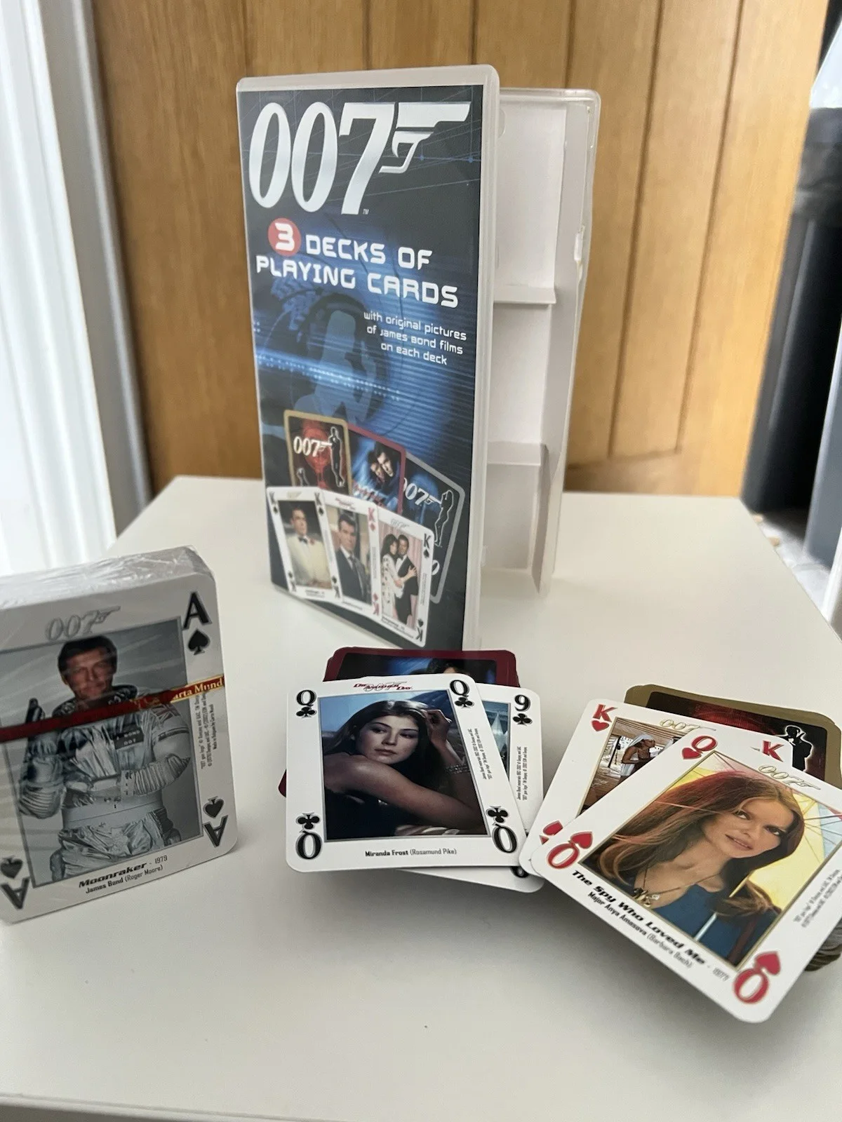 Carta Mundi James Bond 007 playing cards set. 3 decks of cards. 1 still sealed., изображение 5