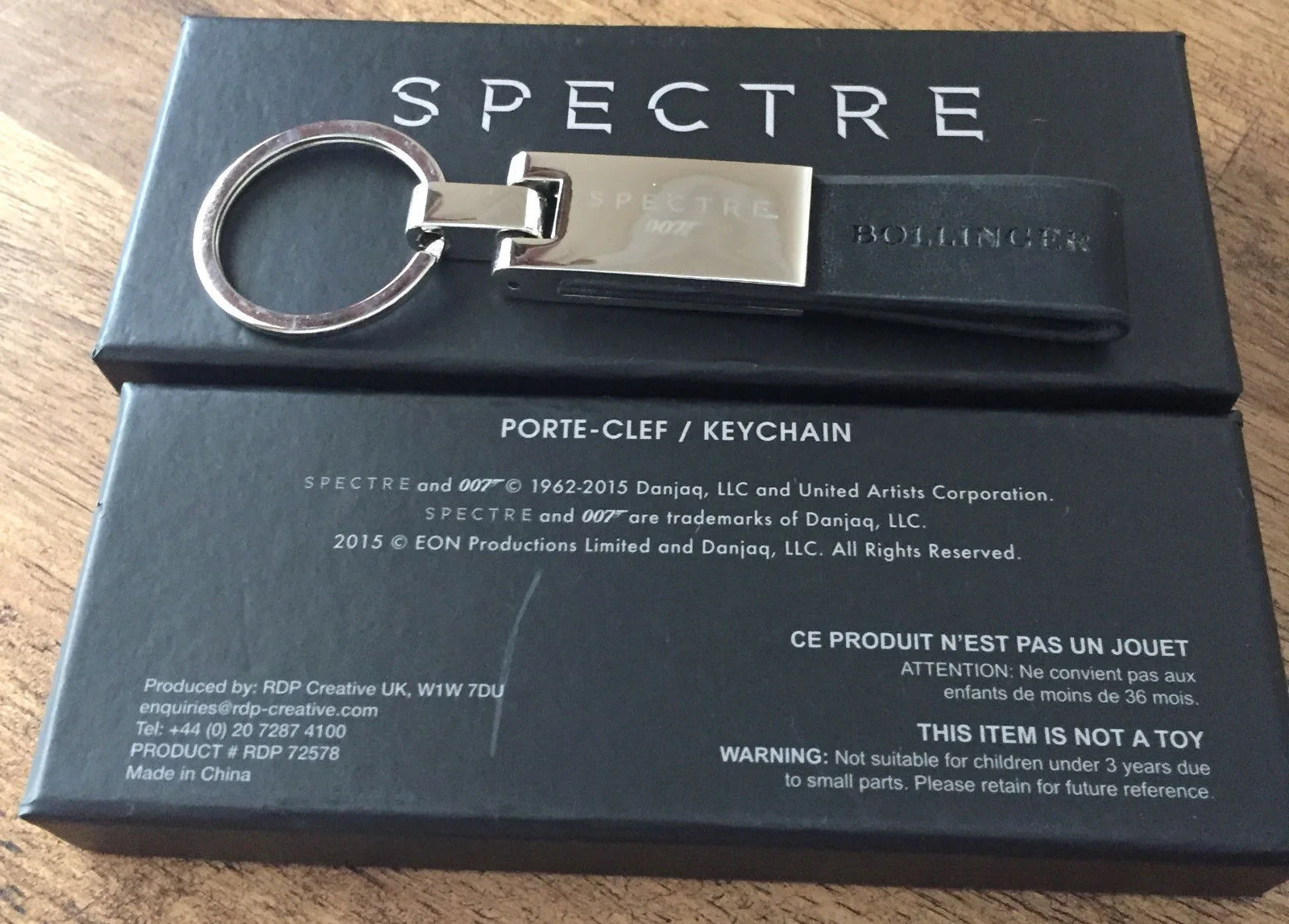 BOLLINGER CHAMPAGNE JAMES BOND 007 SPECTRE KEYRING COLLECTORS ITEM RARE, изображение 3