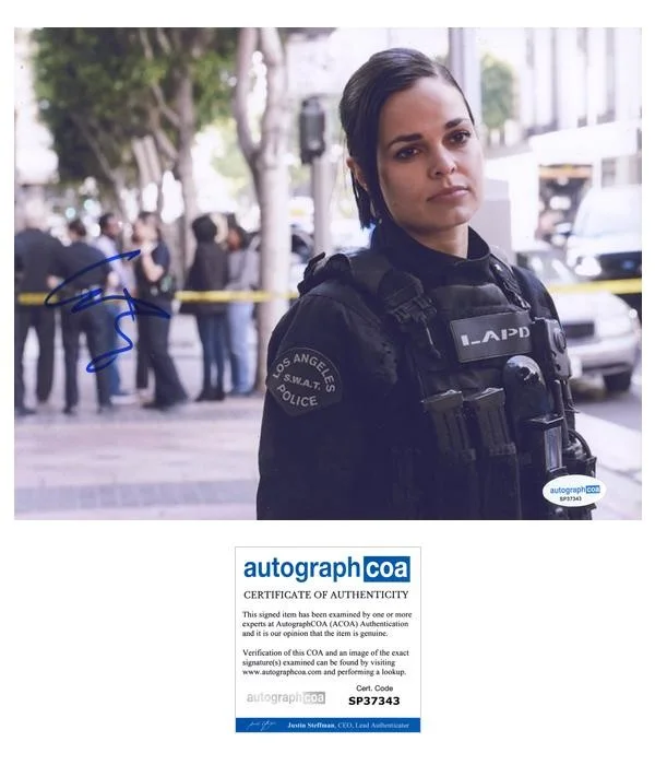 Lina Esco — Lina Esco "S.W.A.T." Autograph SIGNED 'Officer Chris Alonso' 8x10 Photo B ACOA