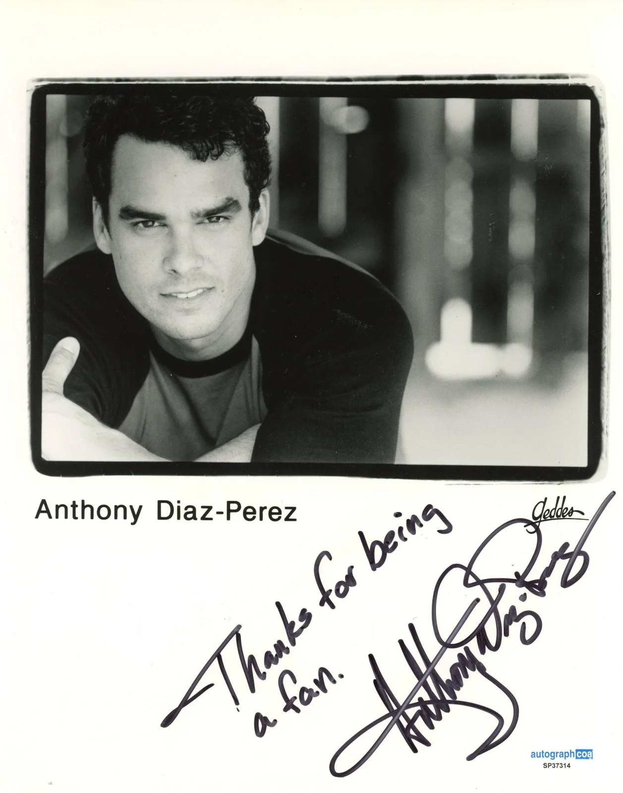 Anthony Diaz-Perez — Anthony Diaz-Perez "Passions" AUTOGRAPH Signed Autographed 8x10 Photo ACOA, изображение 2