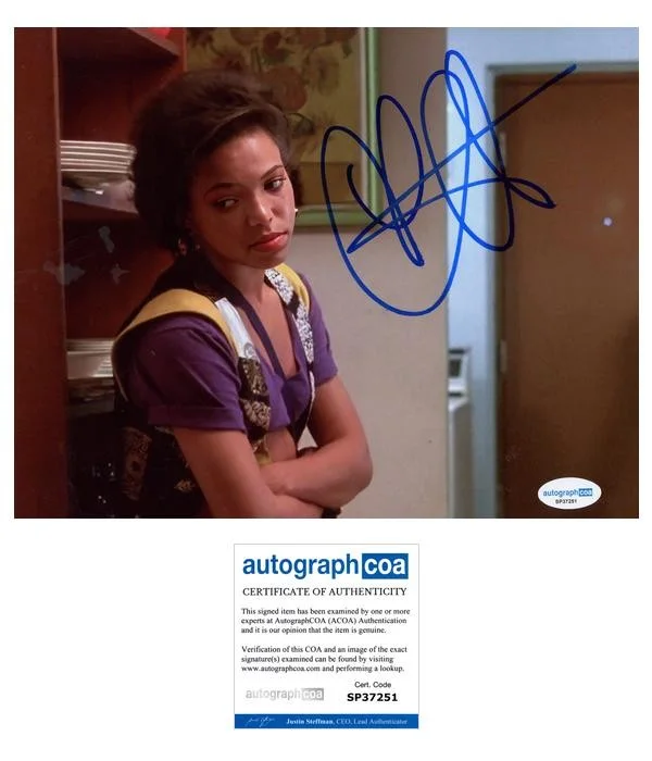 Tisha Campbell — Tisha Campbell "House Party" AUTOGRAPH Signed 'Sidney' 8x10 Photo C ACOA