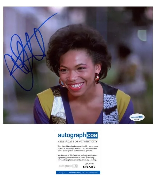 Tisha Campbell — Tisha Campbell "House Party" AUTOGRAPH Signed 'Sidney' 8x10 Photo B ACOA