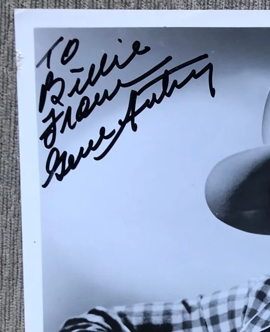 GENE AUTRY 1950's WESTERN MOVIE STAR AUTOGRAPH SIGNED 8x10 PHOTO WITH GUITAR, изображение 2