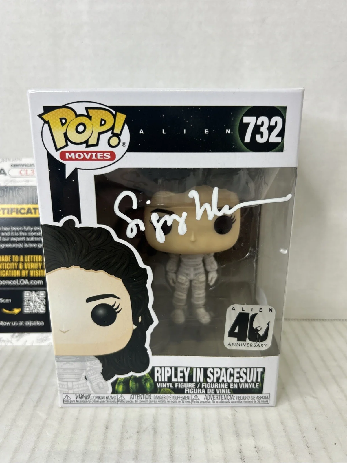 Sigourney Weaver Signed Ripley In Spacesuit Funko #732. JSA AUTHENTIC, изображение 2