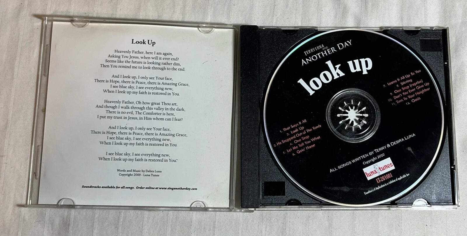 Terryluna And Another Day Signed CD Title Look Up Signed CD Excellent, image 4