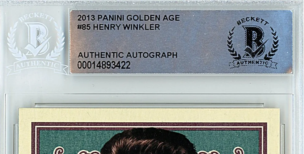 Henry Winkler — Henry Winkler Signed 2013 Panini Golden Age #85 Fonz Beckett BAS Slabbed Auto, image 3