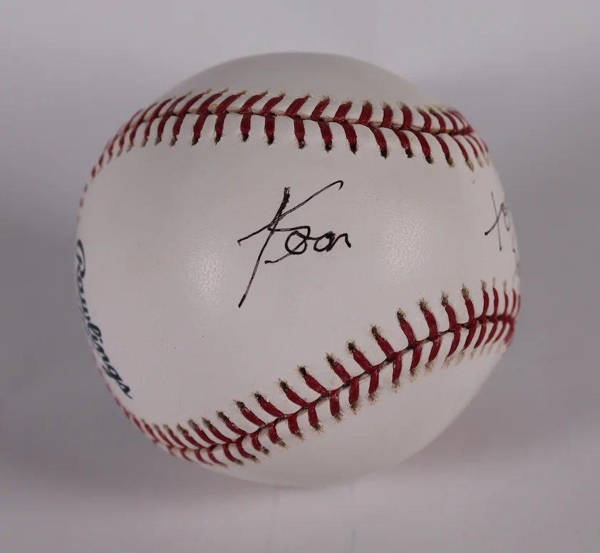 Tony Curtis — Tony Curtis Some Like It Hot Autographed Signed Baseball AMCo COA 14000, image 2