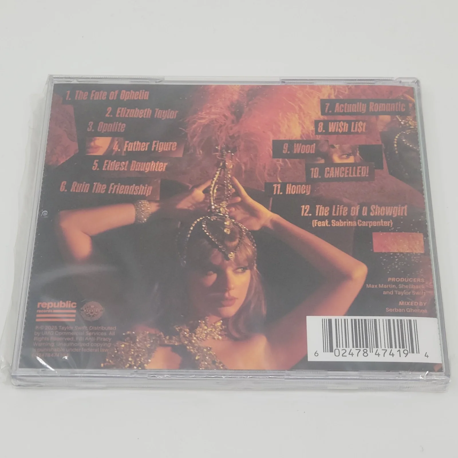 Taylor Swift - Signed CD - Life of a Showgirl - Photo #4 - With Heart, изображение 3