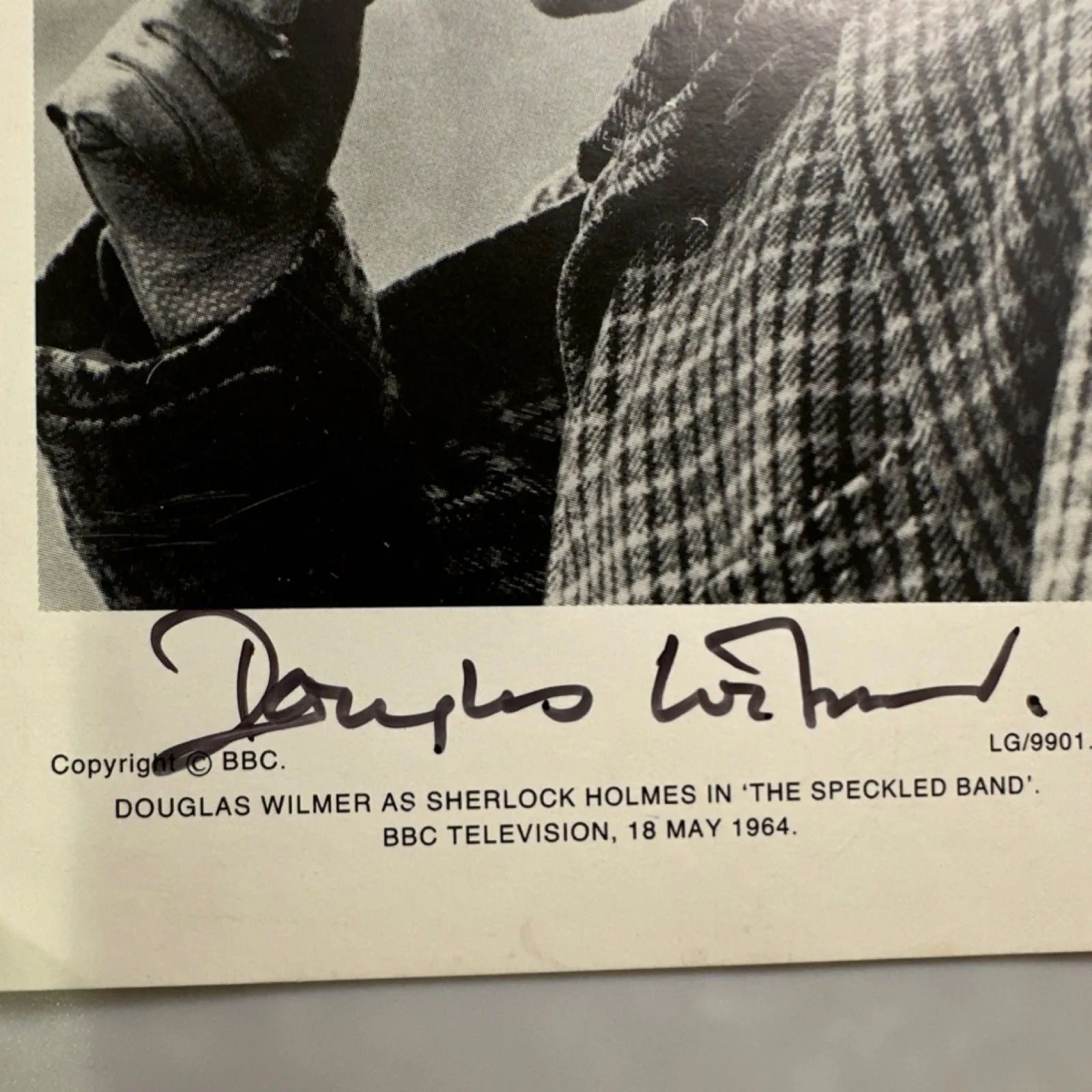 Douglas Wilmer — Douglas Wilmer Signed BBC Sherlock Holmes Photo 'The Speckled Band, изображение 4