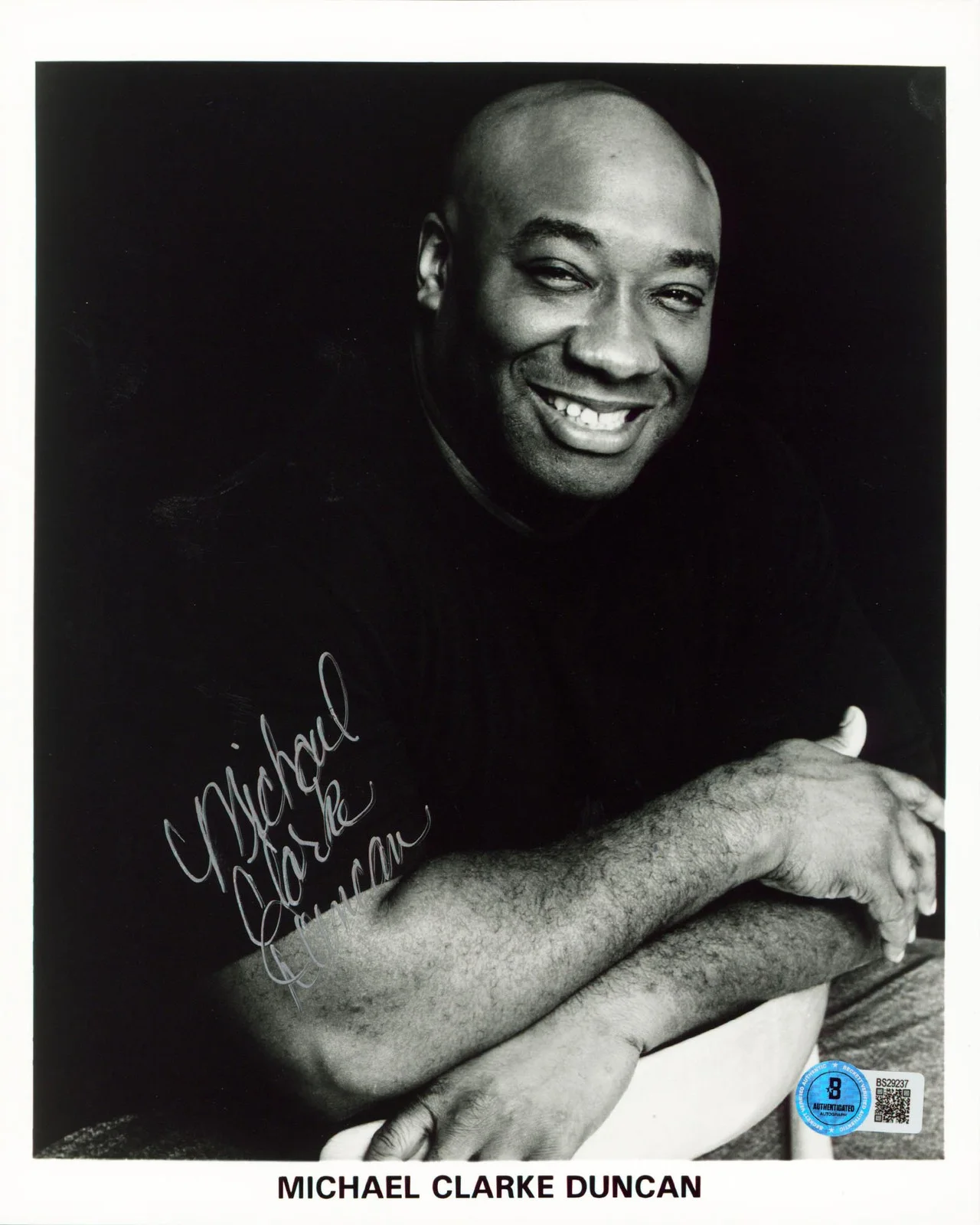 Michael Clarke Duncan — Michael Clarke Duncan The Green Mile Authentic Signed 8x10 Photo BAS #BS29237
