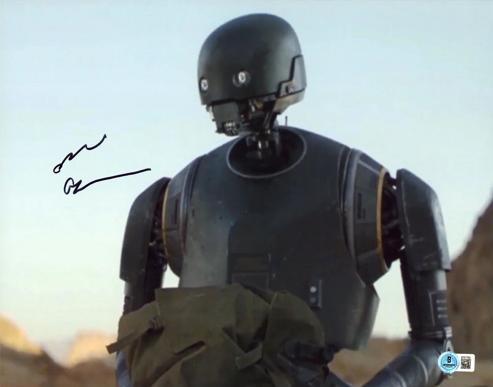 Alan Tudyk — Alan Tudyk Rogue One A Star Wars Story Authentic Signed 11x14 Photo BAS #BT67765