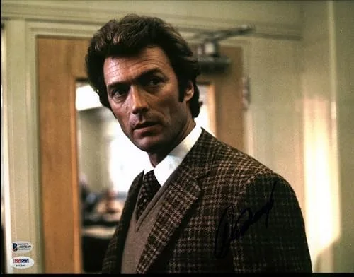 Clint Eastwood — Clint Eastwood Dirty Harry Authentic Signed 11x14 Photo Autographed BAS #A85029, image 3