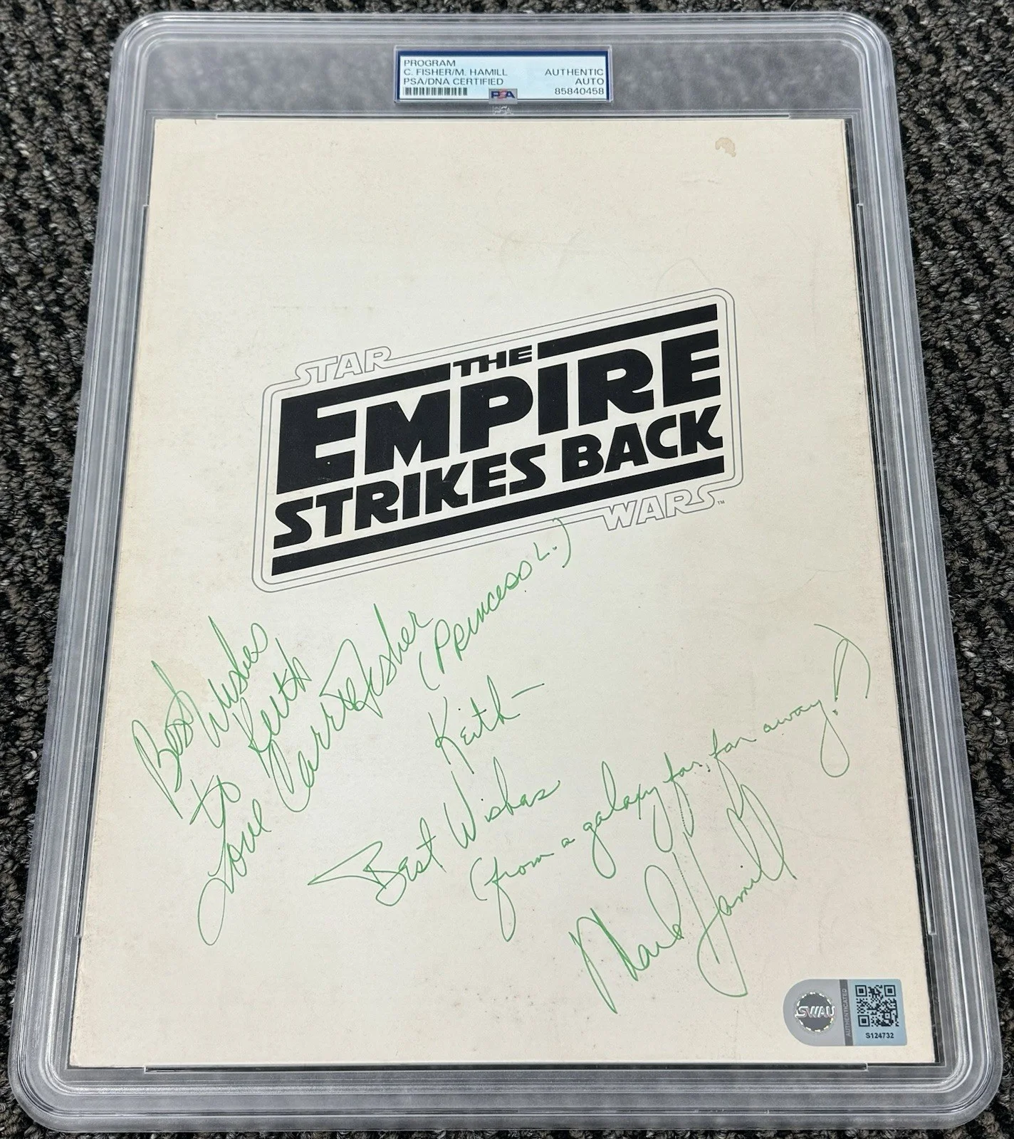 Carrie Fisher & Mark Hamill — Mark Hamill Carrie Fisher Dual Signed Autograph Star Wars Movie Program PSA/DNA