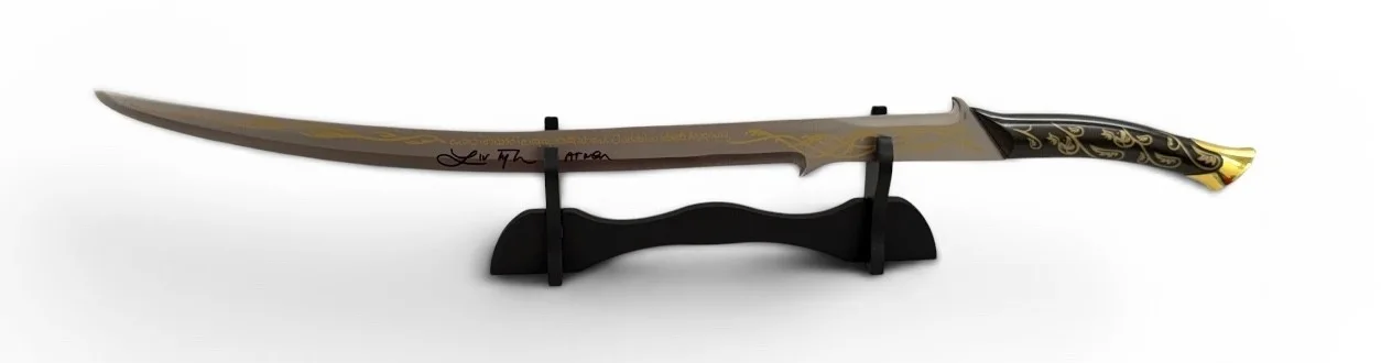 Liv Tyler — Liv Tyler Signed Arwen Hadafang Sword Prop Lord of the Rings Beckett Witness