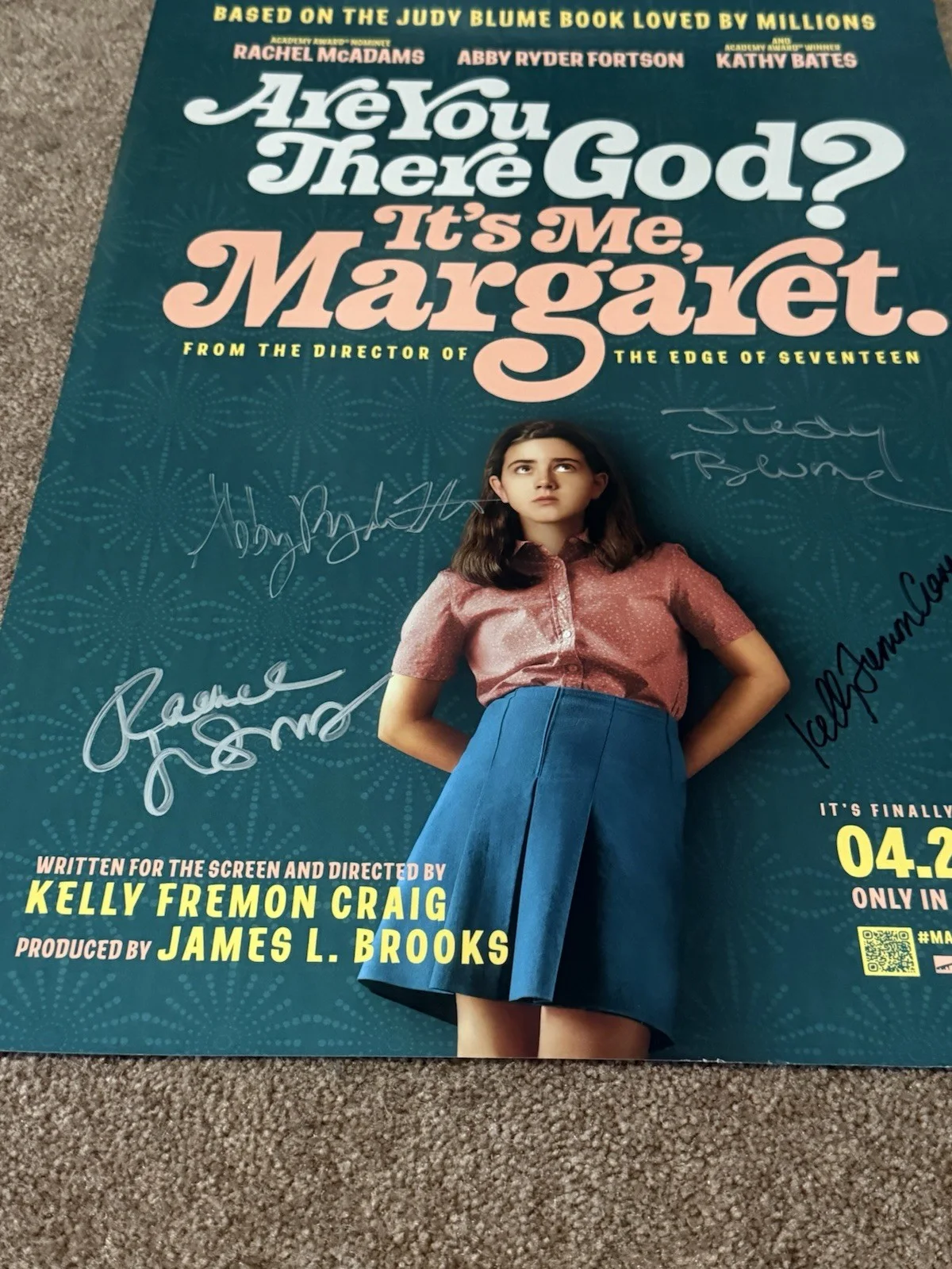 Rachel McAdams, Abby Ryder Fortson, Judy Blume — Are You There God It’s Me Margaret Cast Signed 13.5x20 Poster McAdams, изображение 3