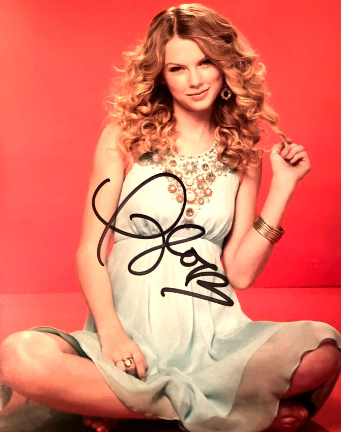 TAYLOR SWIFT Hand Signed Original 8x10 inch Photo Authentic Autograph w/COA, изображение 3