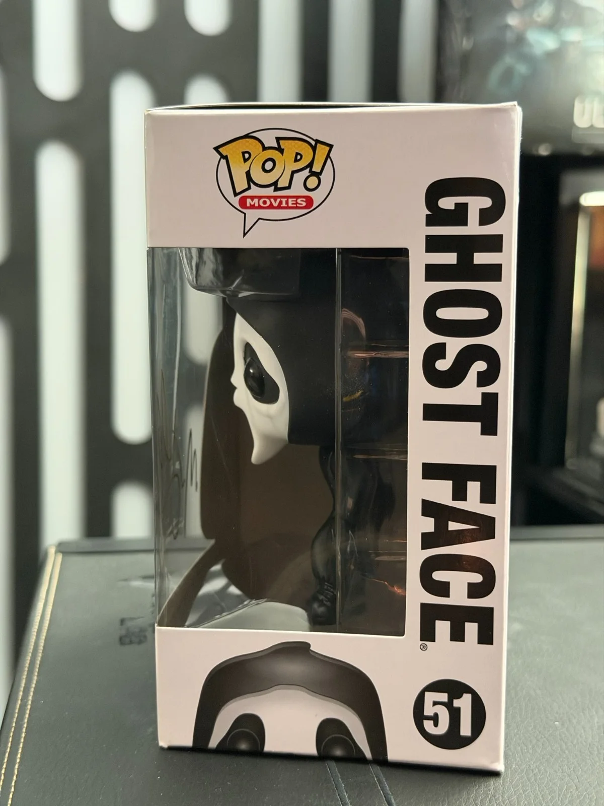 Matthew Lillard — Matthew Lillard Signed Funko Scream Ghost face 51 With Hard Case, image 3