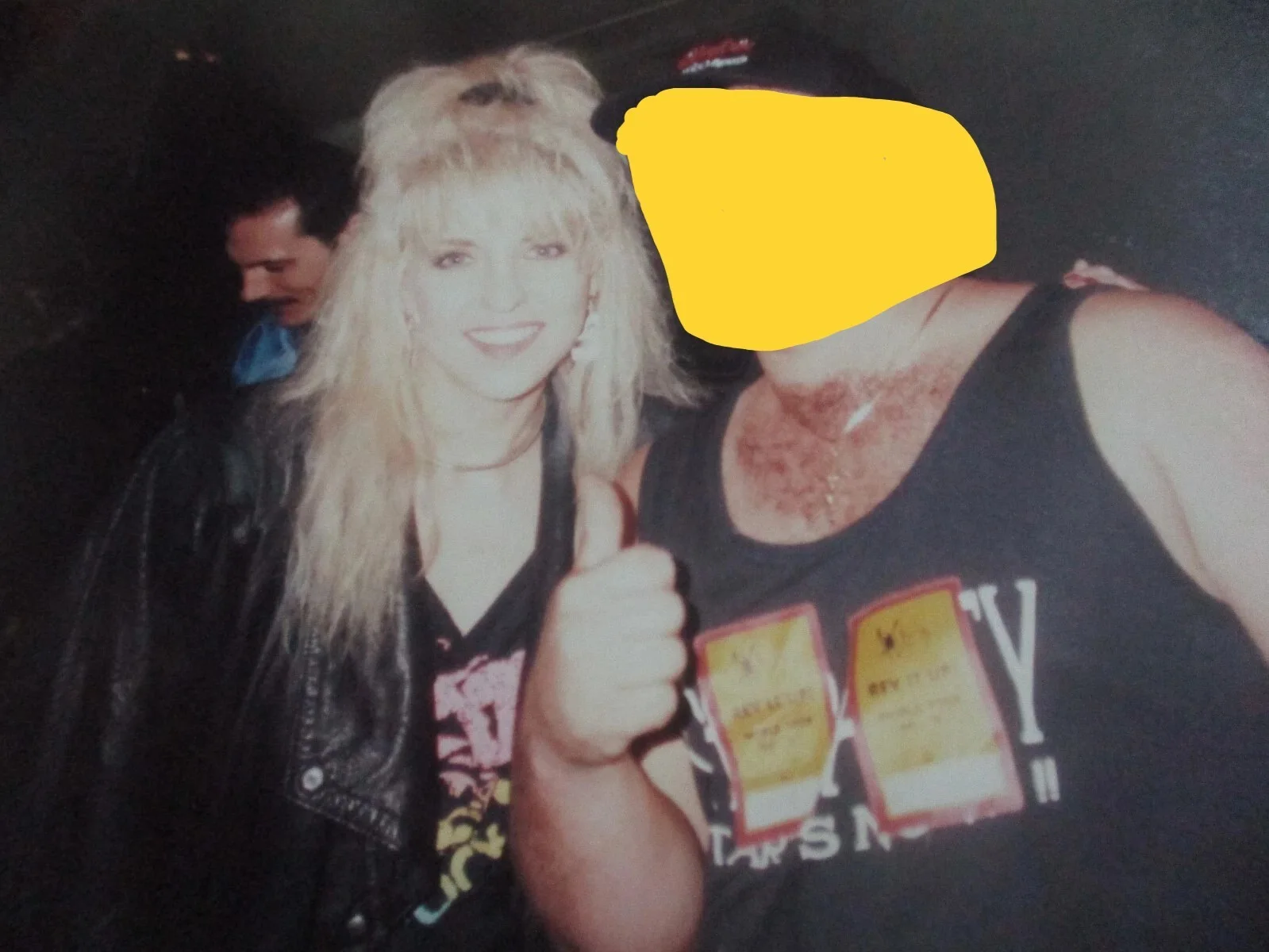 VIXEN JANET GARDNER AUTHENTIC AUTOGRAPHED/SIGNED PROMO VINYL 45 RECORD #2, image 5