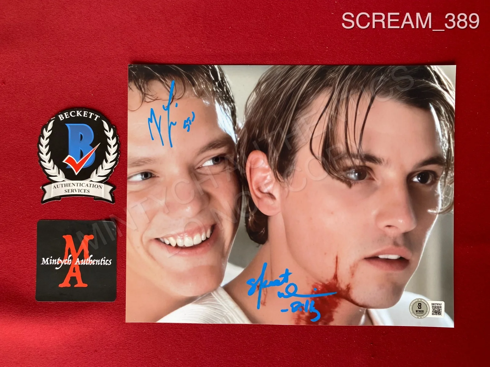 Matthew Lillard & Skeet Ulrich — Skeet Ulrich & Matthew Lillard Scream dual signed 8x10 photo Beckett COA horror