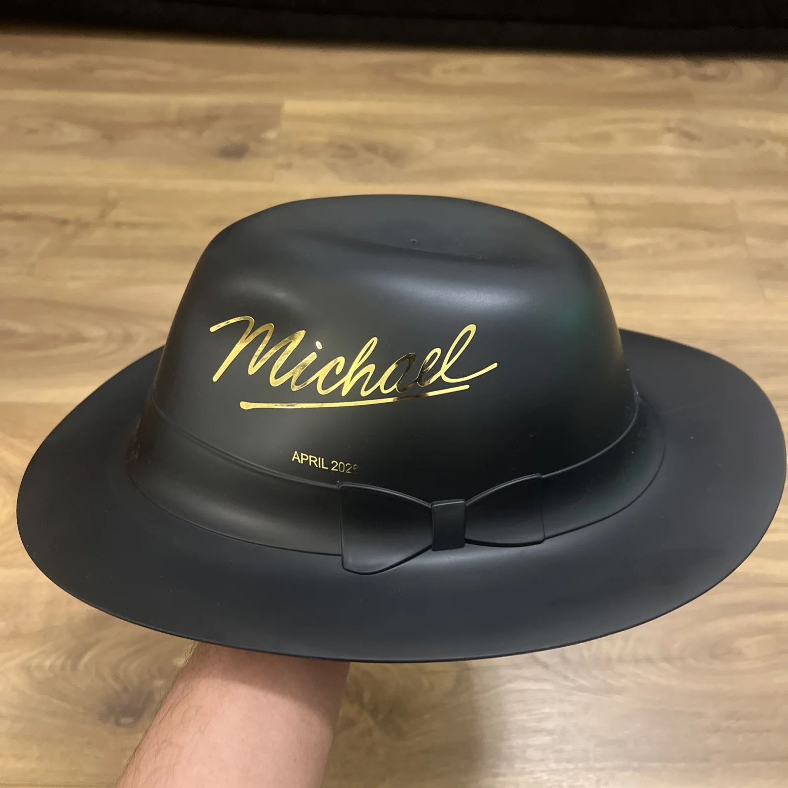 Odeon Michael Jackson 2026 Fedora Hat Popcorn Bucket & Microphone Cup 🎶🎹, image 3