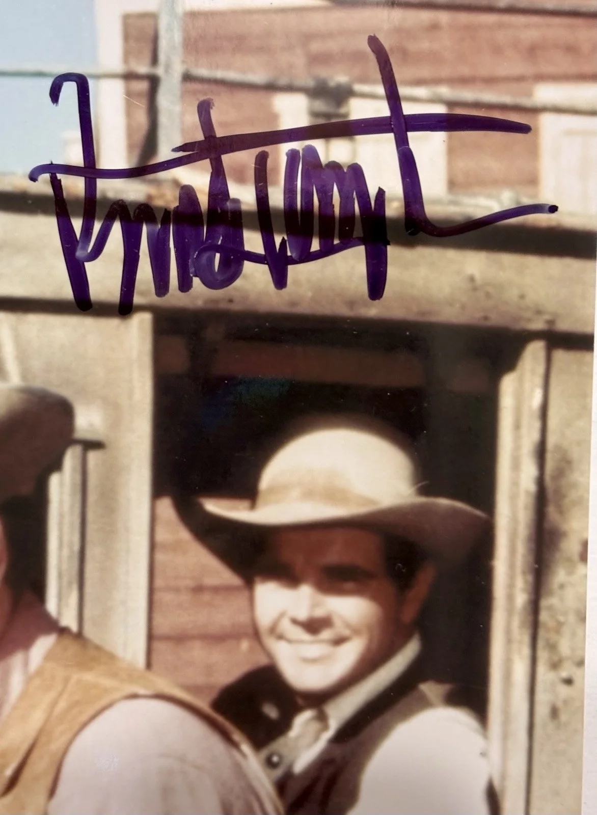 Gunsmoke Autographed Original Color Photograph on Fujifilm Crystal Archive Paper, изображение 2