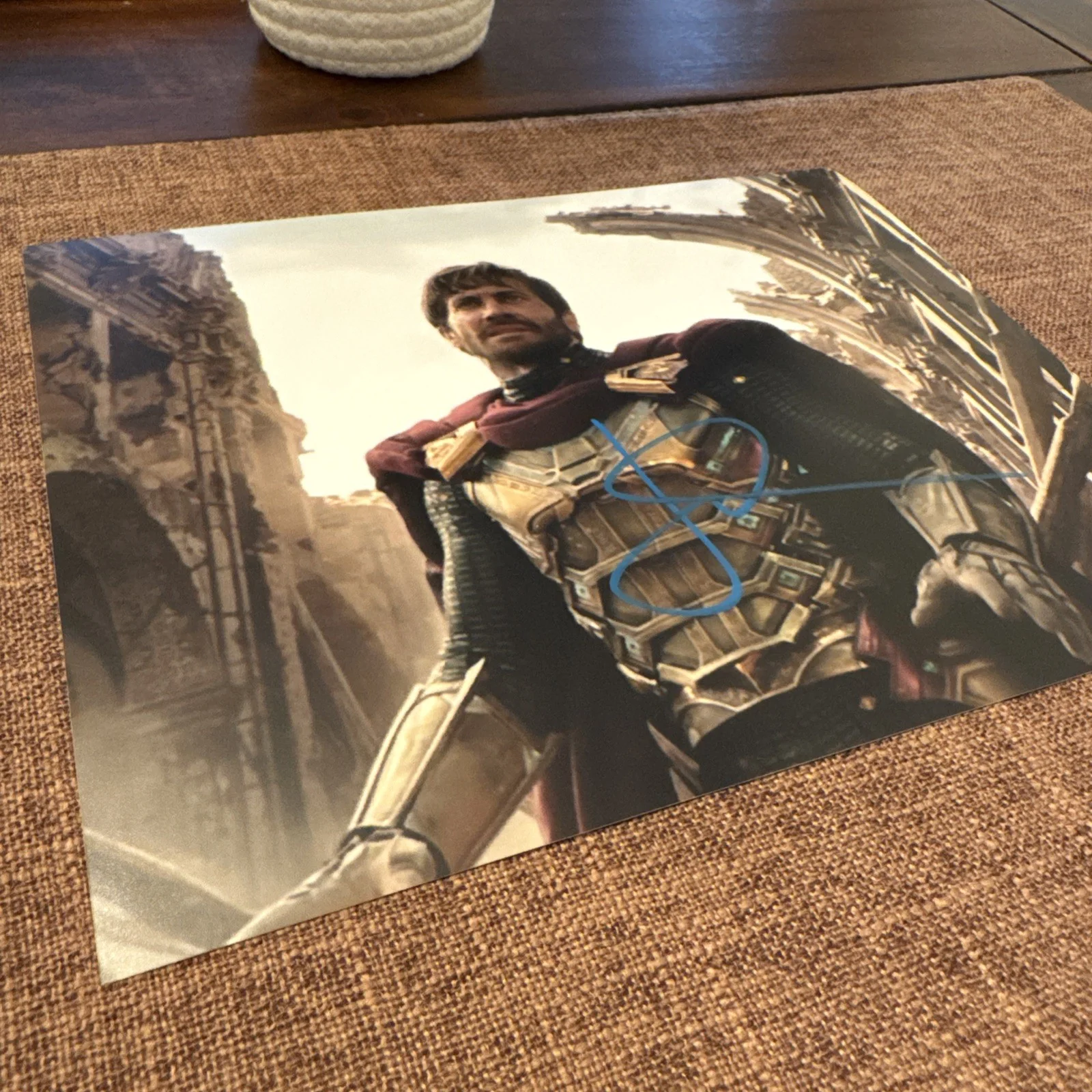 Jake Gyllenhaal Autographed Spider-Man Mysterio Marvel 8x10 Signed Photo w/COA, изображение 2