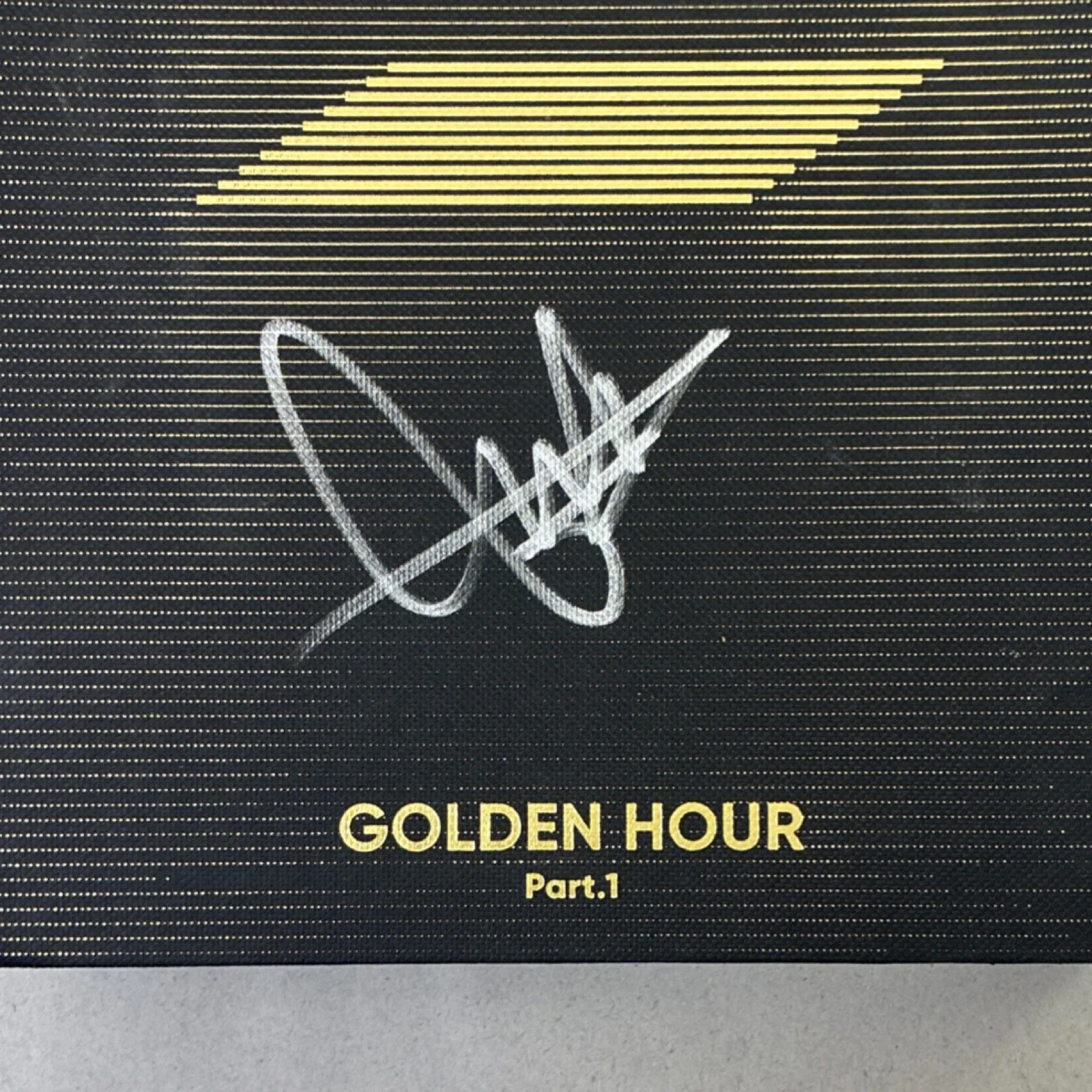 ATEEZ Golden Hour Part.1 Signed Original Music CD & Booklet Autographed, image 2