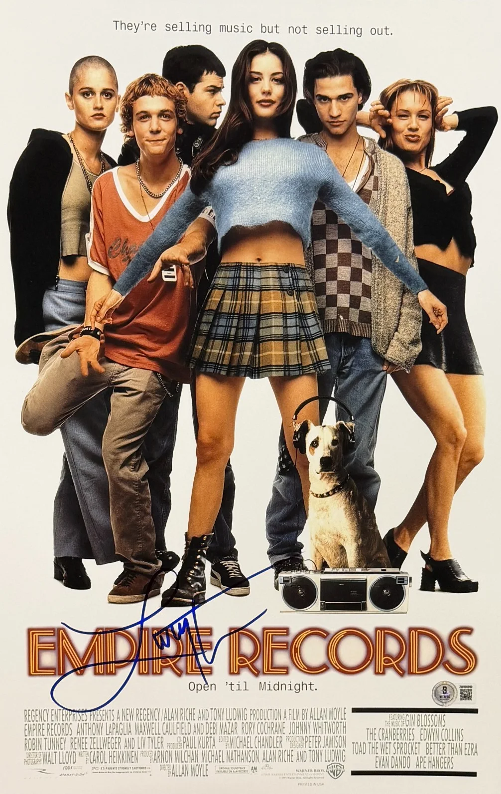 Liv Tyler — Liv Tyler Signed 12x18 Photo Empire Records Authentic Autograph Beckett Witness