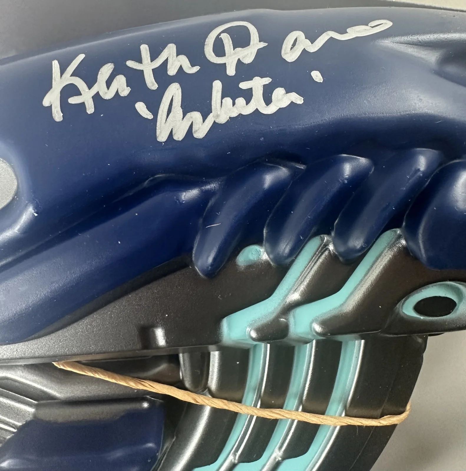Keith David — Keith David Signed Plasma Blaster Halo Autograph Arbiter Licensed BAS 737, image 2