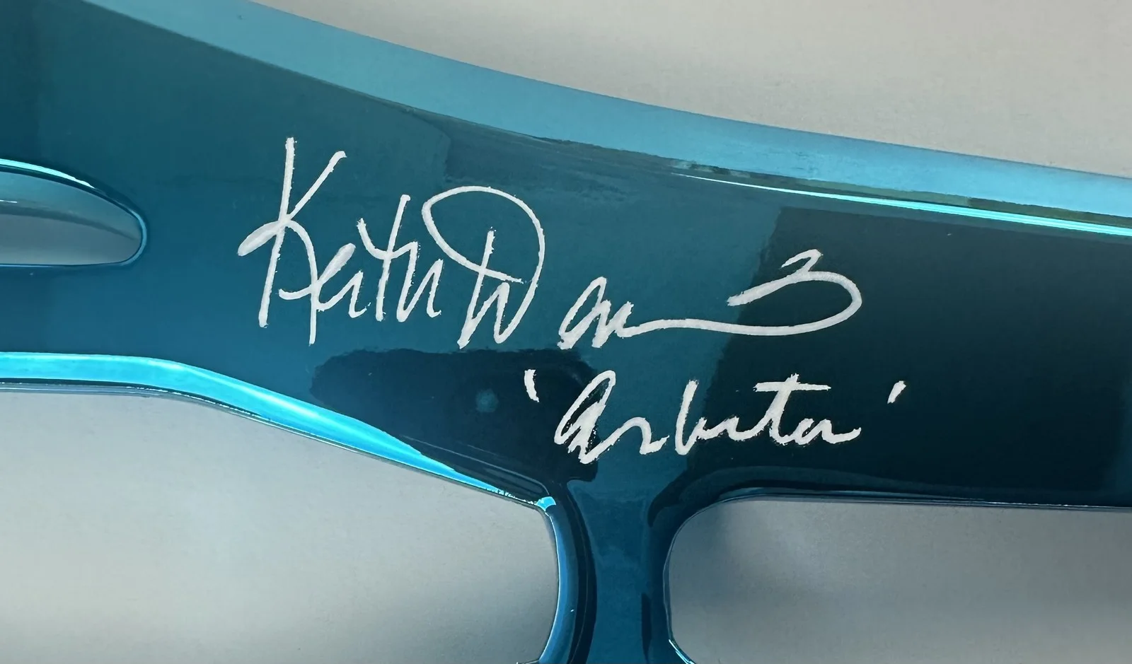 Keith David — Keith David Signed Chrome Energy Sword Arbiter Halo Licensed Autograph BAS 733, image 2