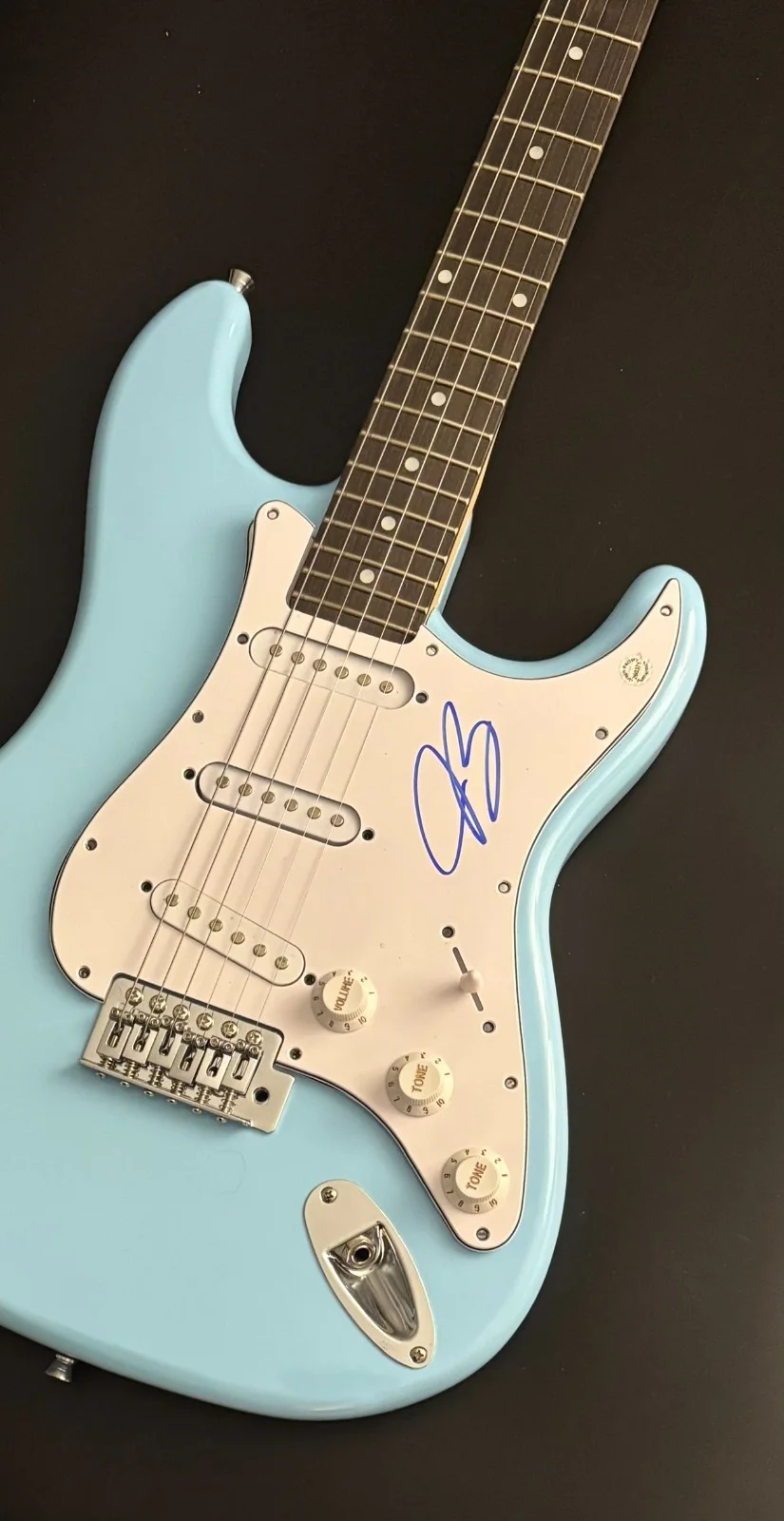 GFA Blues Deluxe Star * JOE BONAMASSA * Signed Electric Guitar PROOF COA, image 2