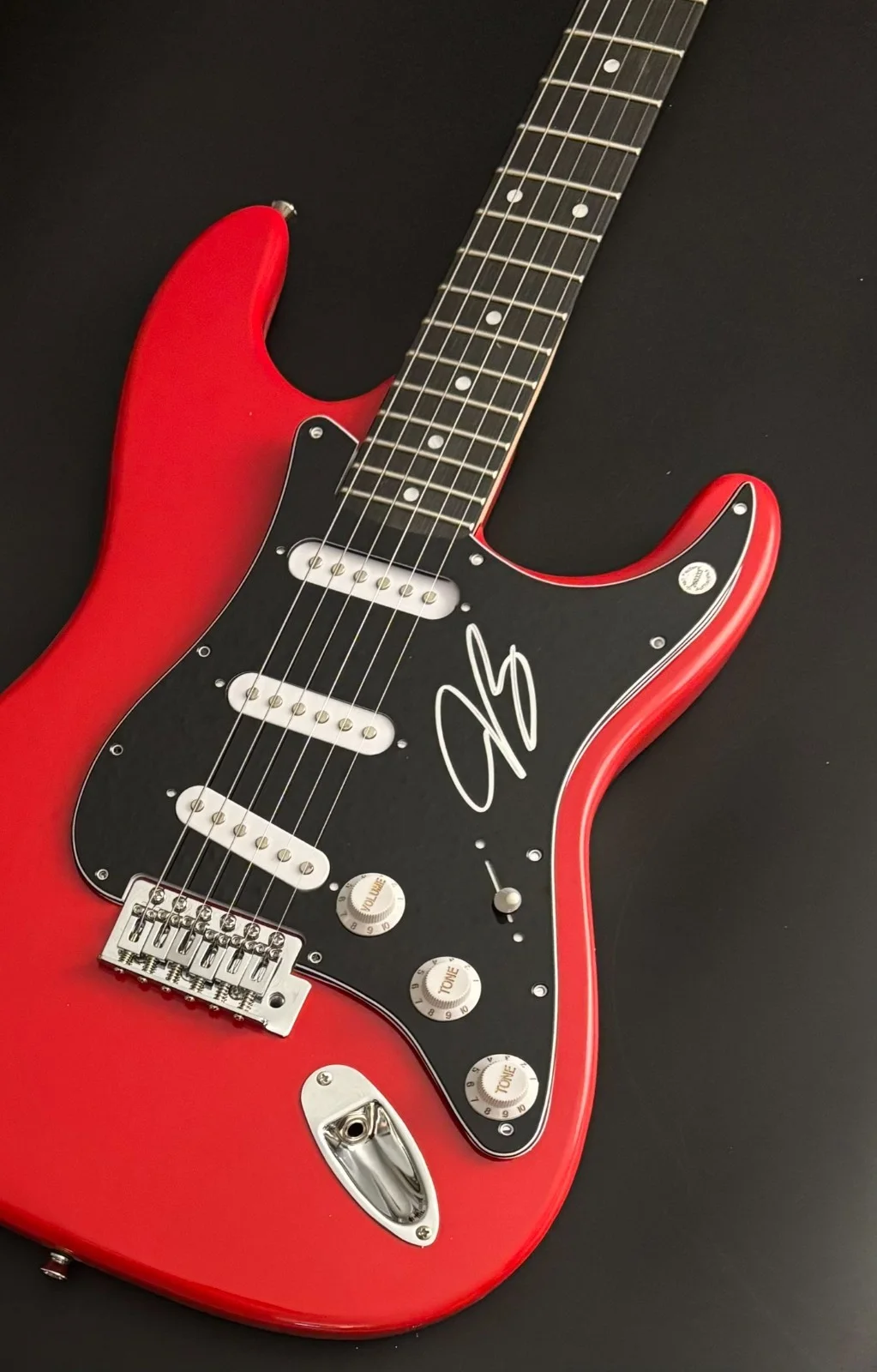 GFA Blues Deluxe Star * JOE BONAMASSA * Signed Electric Guitar PROOF COA, изображение 4