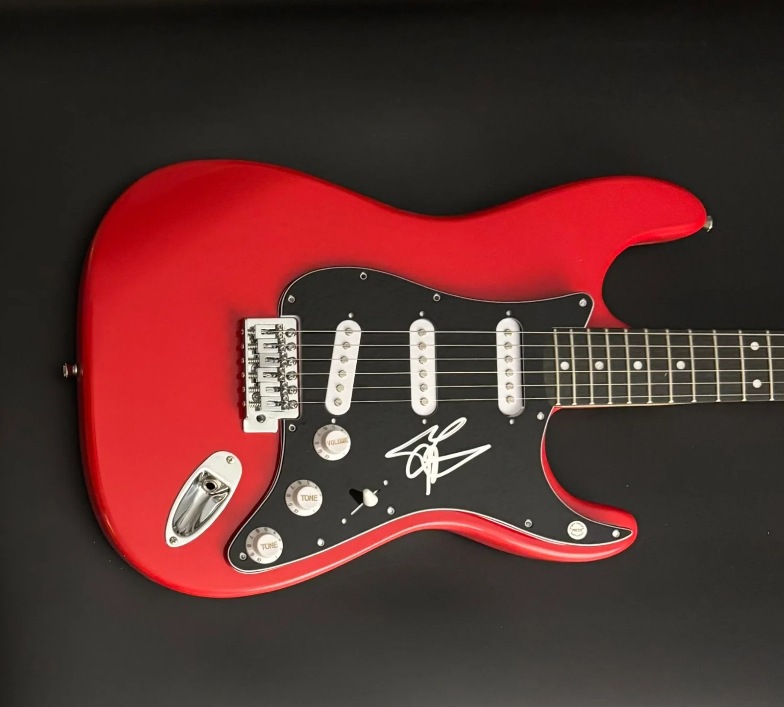 GFA Blues Star * CHRISTONE KINGFISH INGRAM * Signed Electric Guitar PROOF COA, image 2