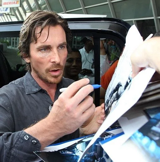 Christian Bale Autographed "Frankenstein" Movie 11x14 Signed Photo w/COA Proof, изображение 5
