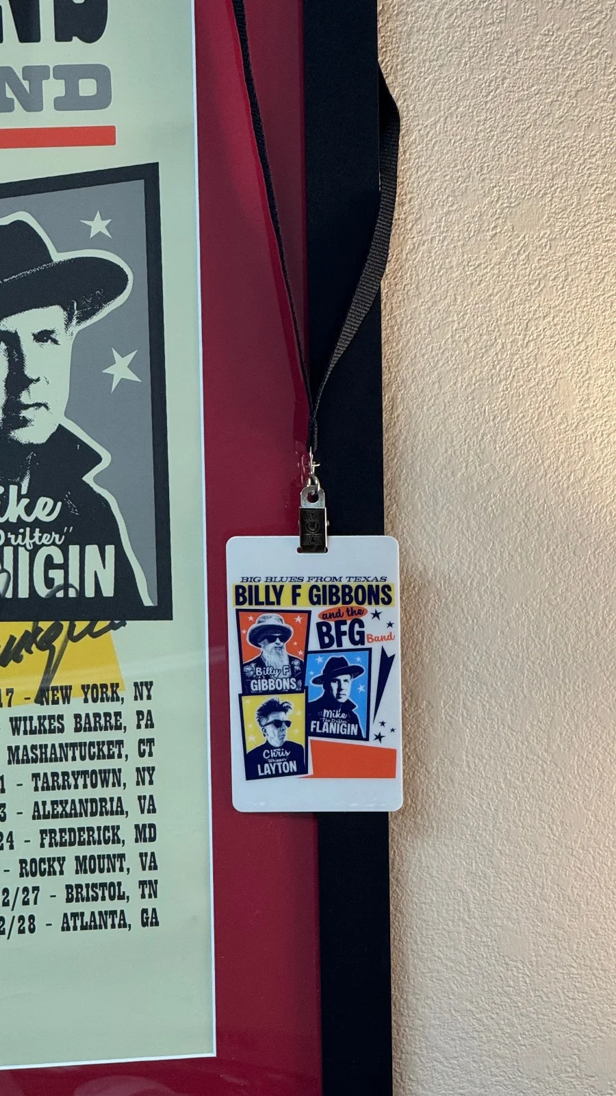 Billy F Gibbons signed BFG Band poster + VIP Lanyard 3 autographed, изображение 3