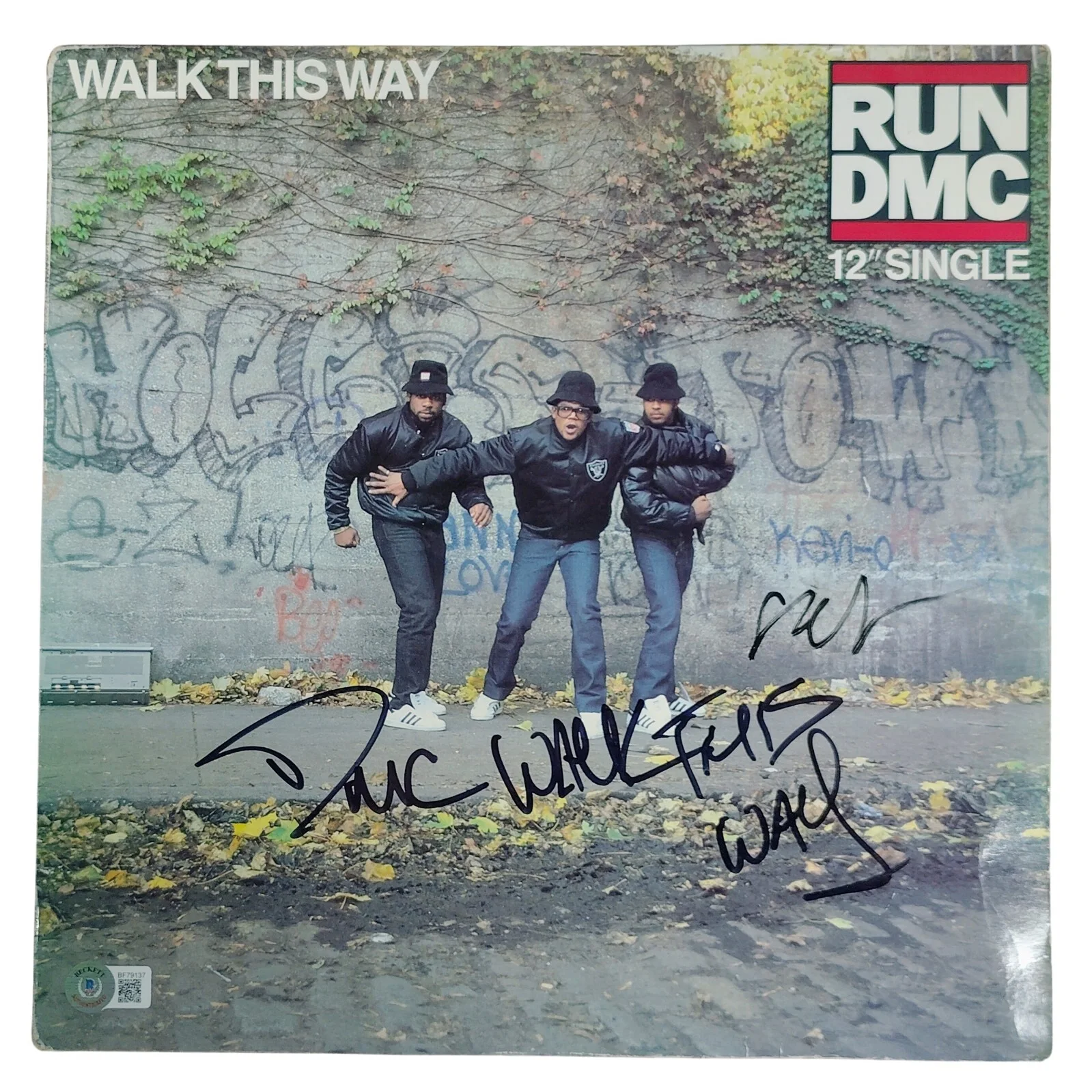 Rev Run Joseph Simmons, Darryl DMC McDaniels — Run DMC Rev Run Darryl McDaniels Signed Walk This Way 12in Cover Beckett BAS COA, image 2