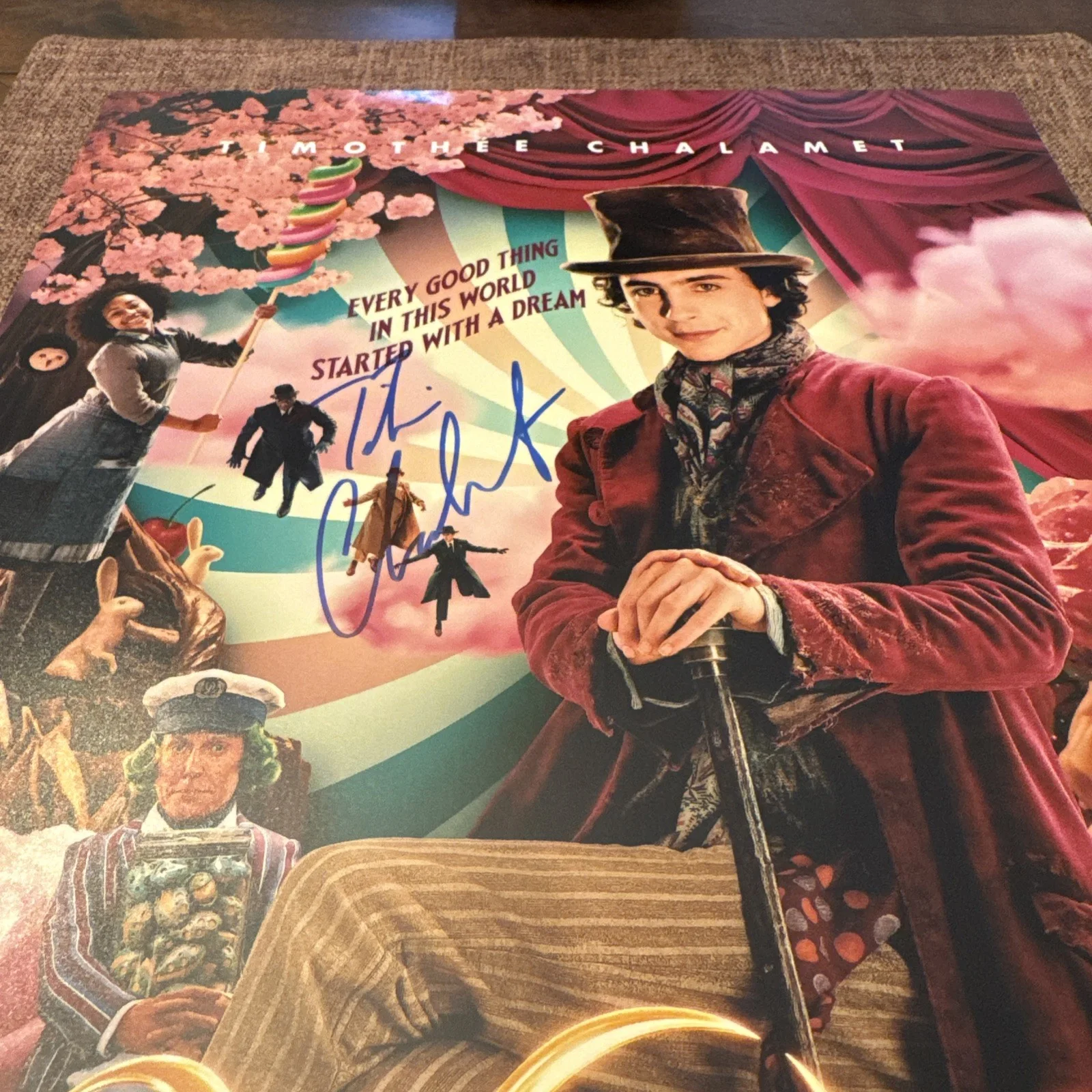 Timothee Chalamet Autographed Signed Willie Wonka 11x17 Photo with COA Proof, изображение 4
