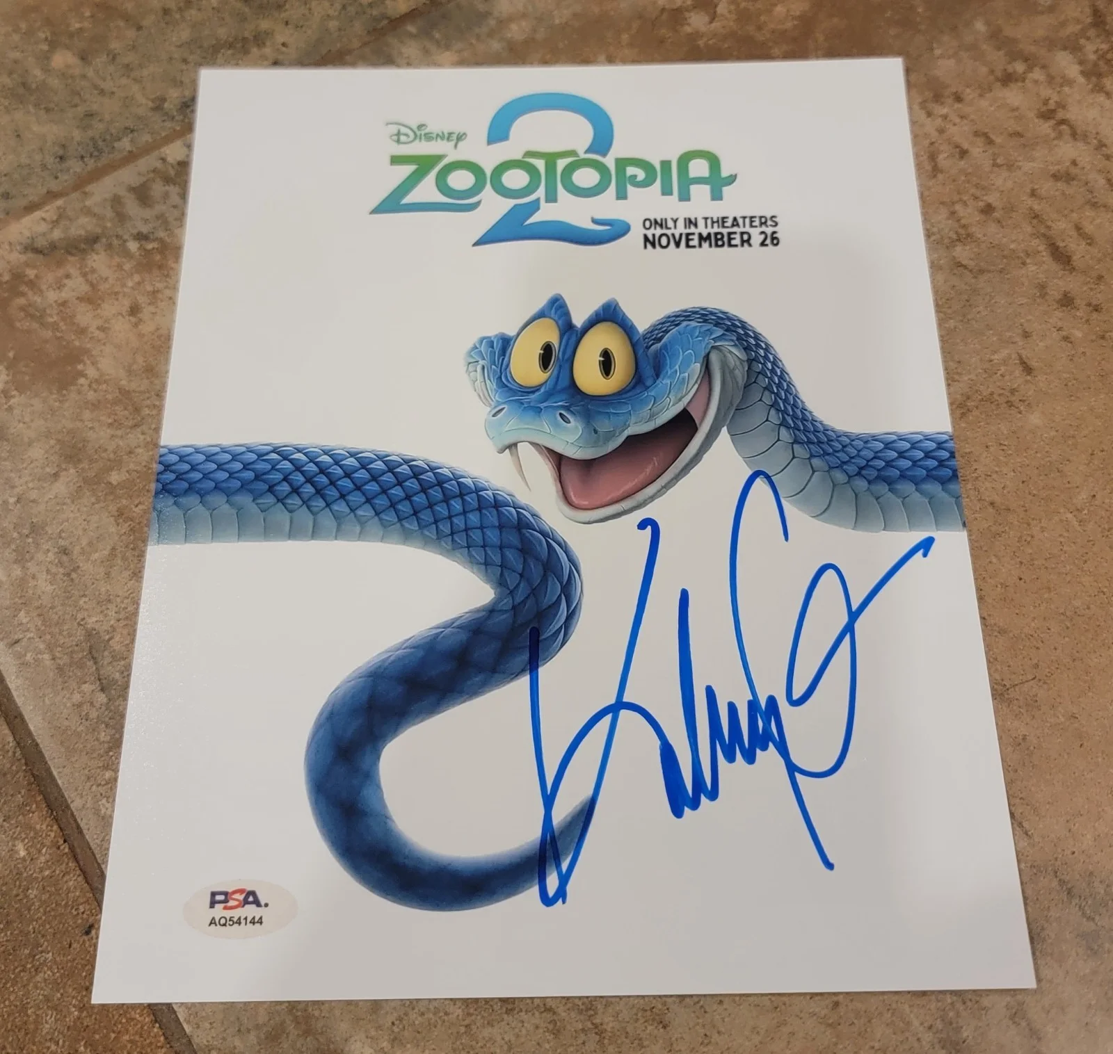 Ke Huy Quan — Ke Huy Quan signed 8x10 photo PSA DNA autograph Zootopia 2 Gary De'Snake