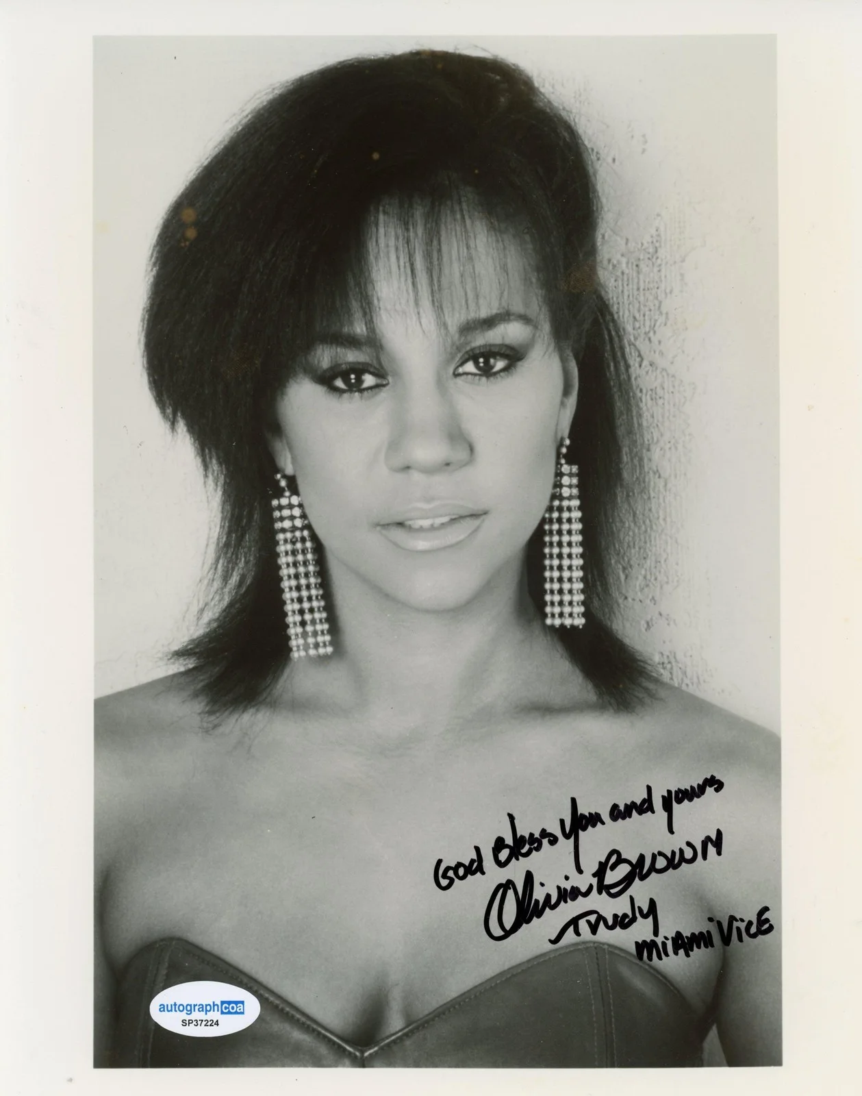 Olivia Brown — Olivia Brown "Miami Vice" AUTOGRAPH Signed 'Det. Trudy Joplin' 8x10 Photo ACOA, изображение 2
