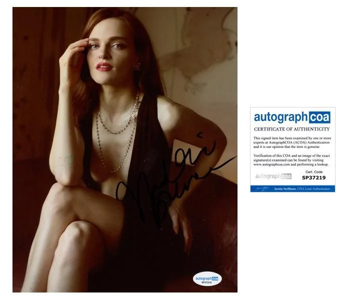 Madeline Brewer — Madeline Brewer "The Handmaid's Tale" AUTOGRAPH Signed 8x10 Photo ACOA