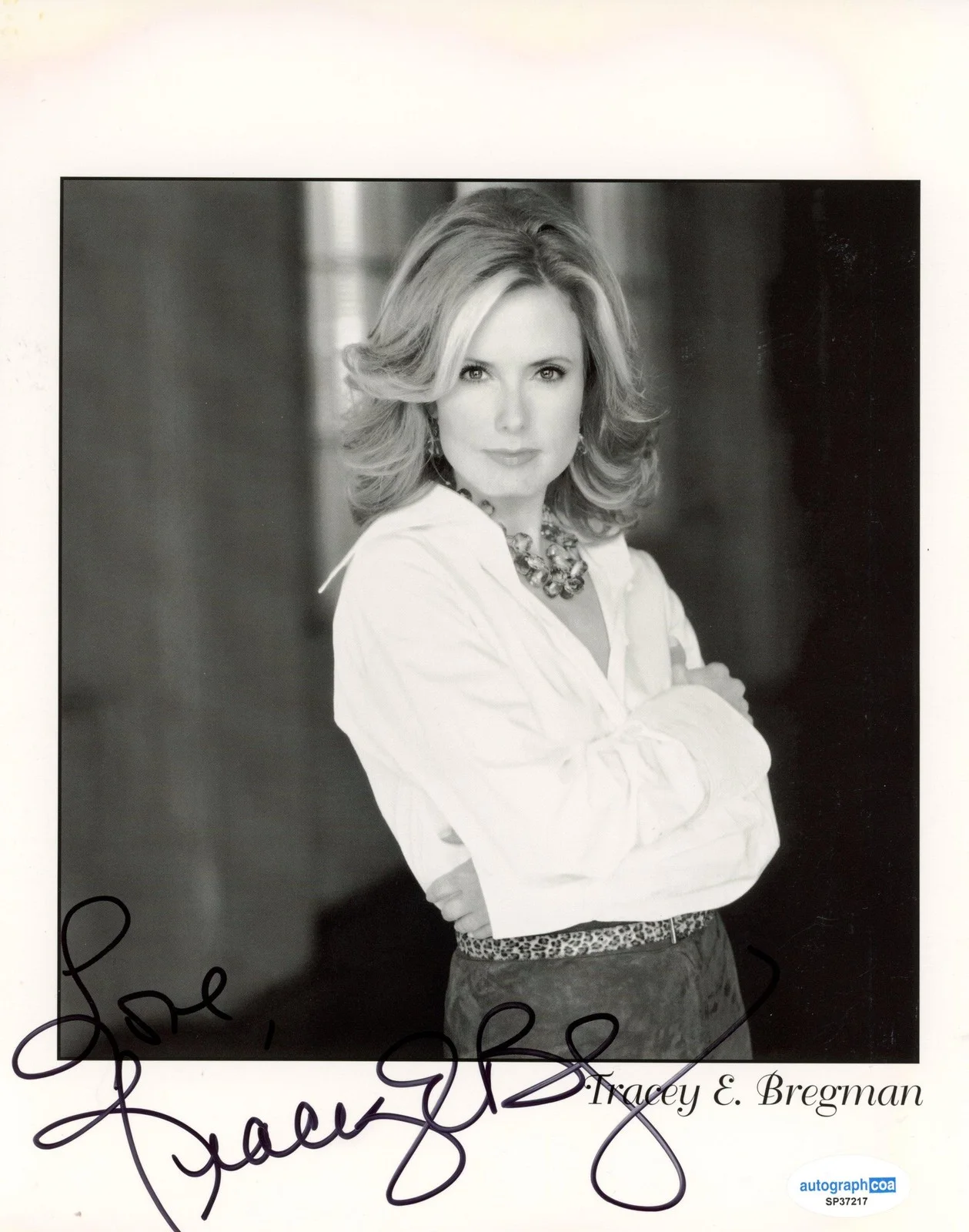 Tracey E. Bregman — Tracey E. Bregman "The Young and the Restless" AUTOGRAPH Signed 8x10 Photo ACOA, изображение 2